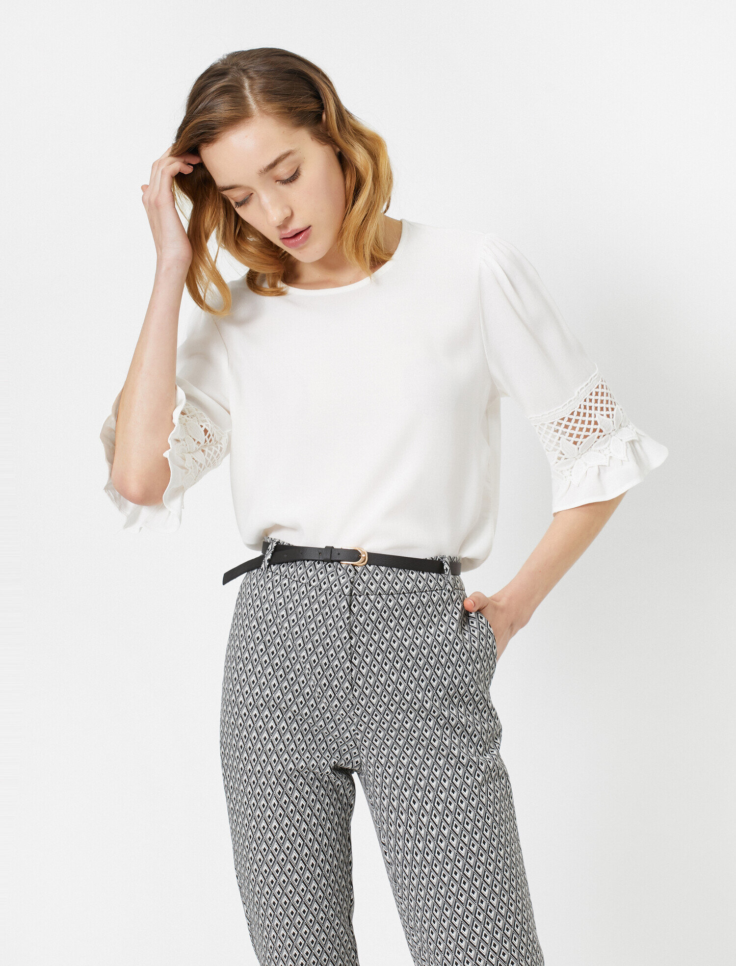   Bisiklet Yaka Kol Detaylı Bluz