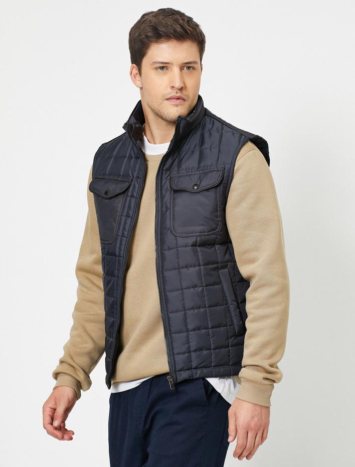  Cep Detaylı Fermuarlı Kapitoneli Yelek