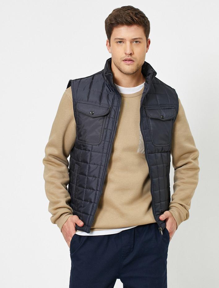  Cep Detaylı Fermuarlı Kapitoneli Yelek