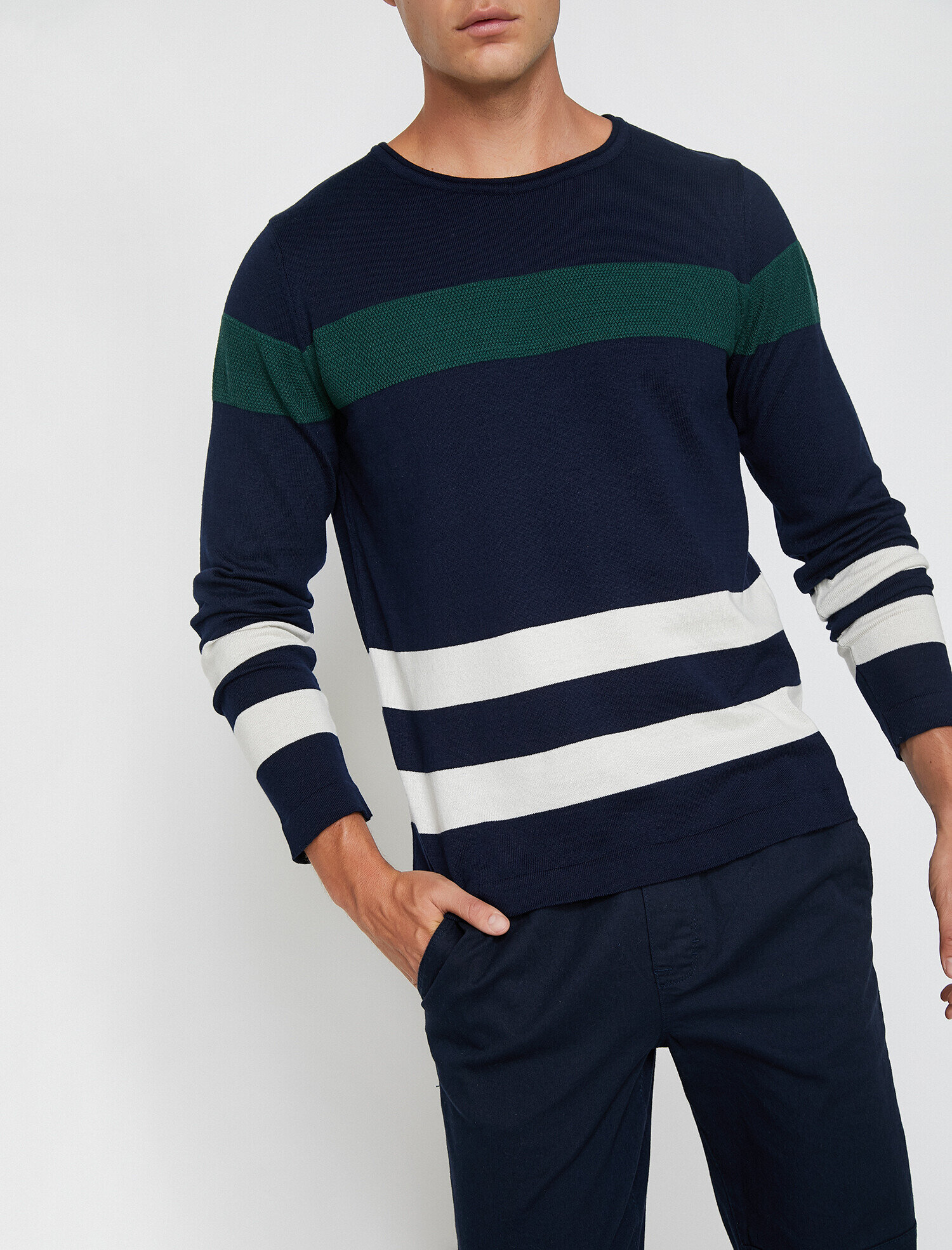   Çizgili Triko Kazak