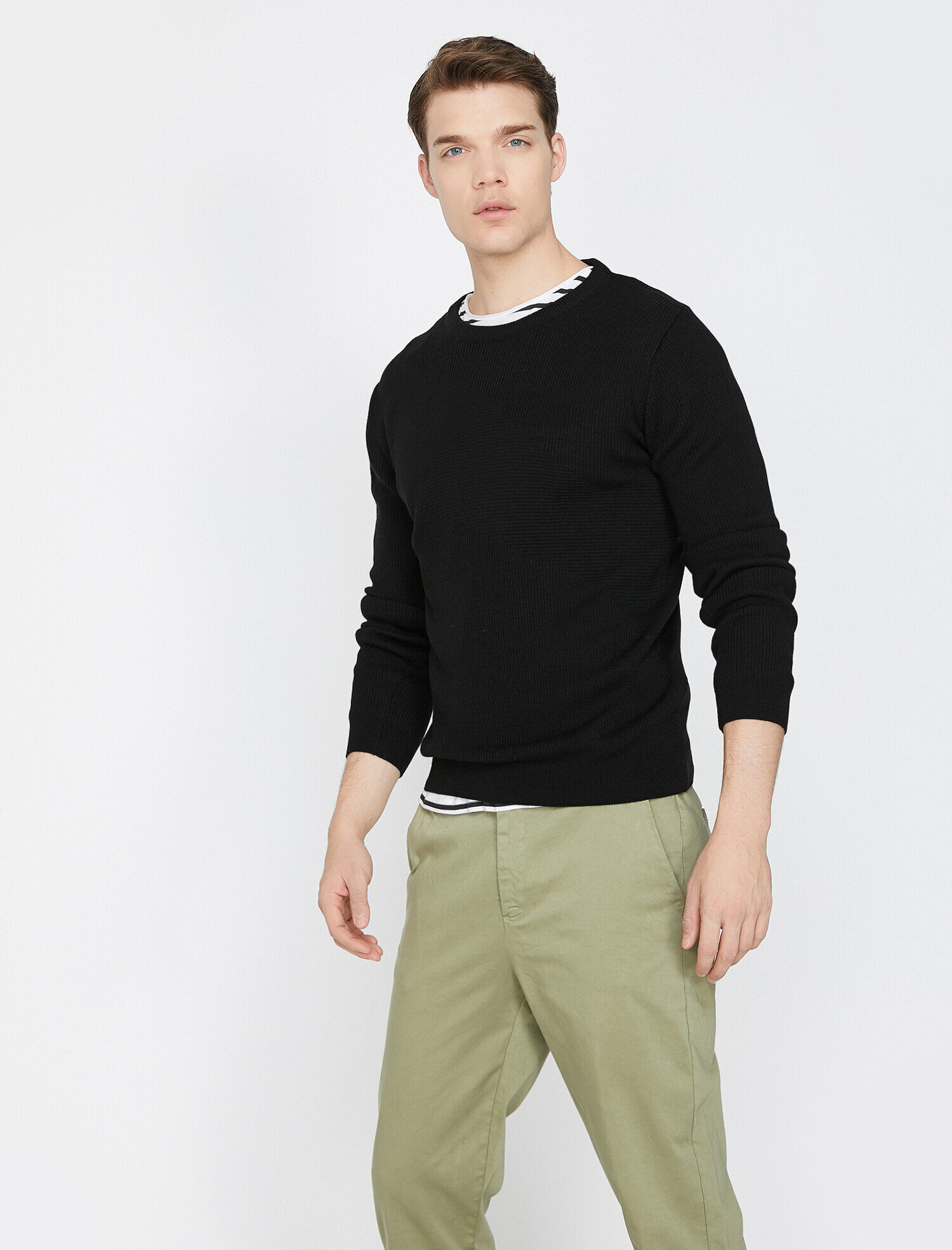   Bisiklet Yaka Triko Kazak