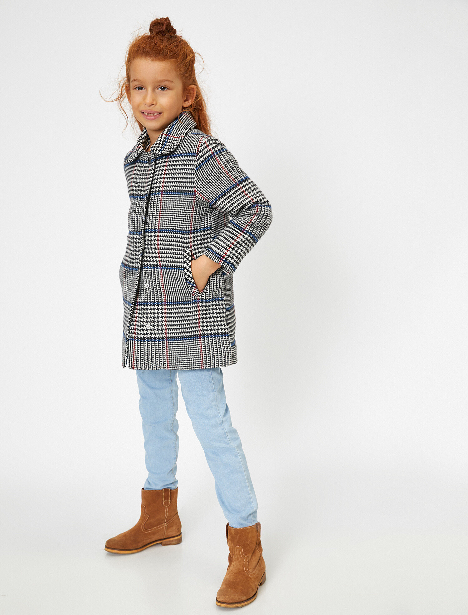  Kız Çocuk Kareli Kaban