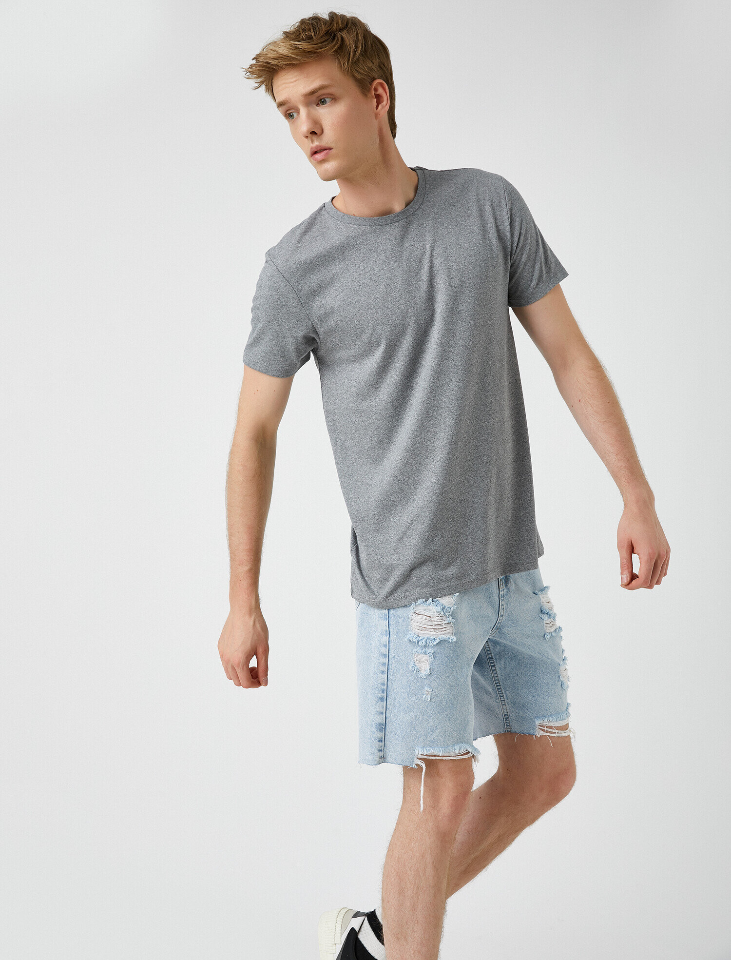   Bisiklet Yaka Tişört Pamuklu