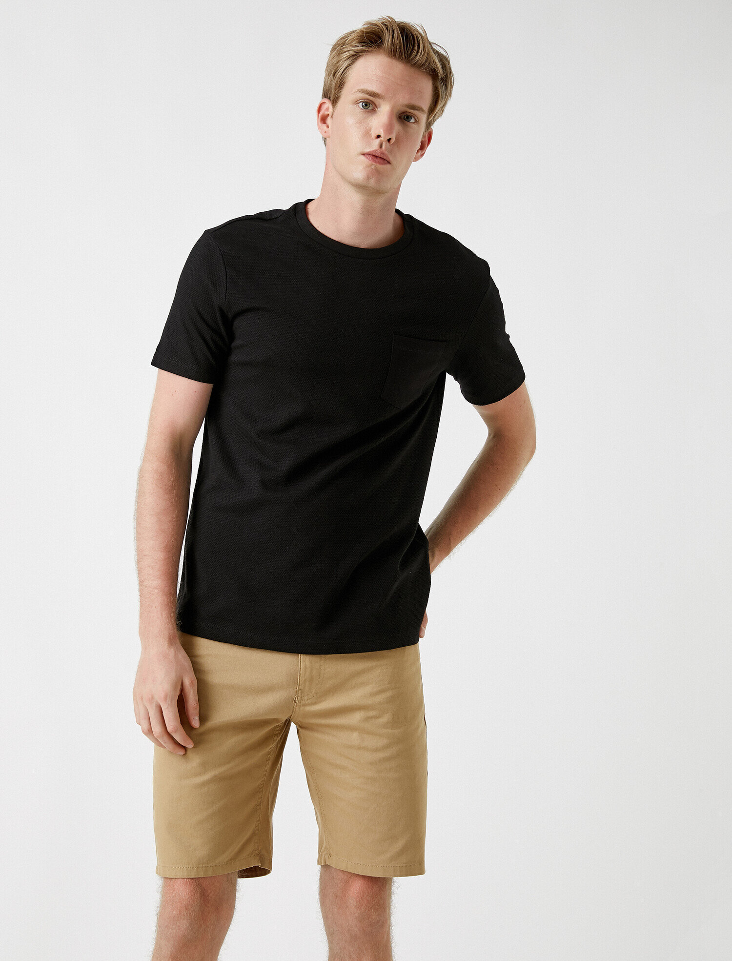   Basic Tişört Cepli