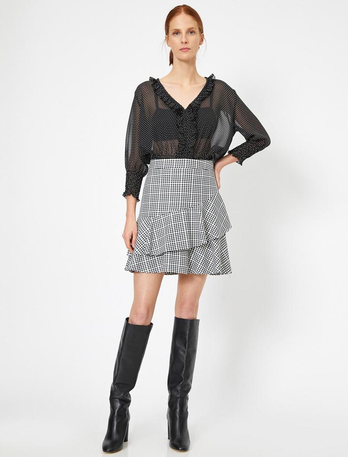  Fırfır Detaylı A Kesim Ekoseli Etek