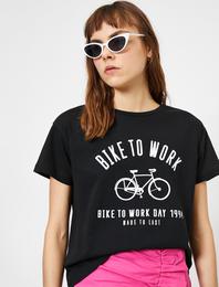 Bisiklet Yaka Baskılı Kısa Kol Tişört