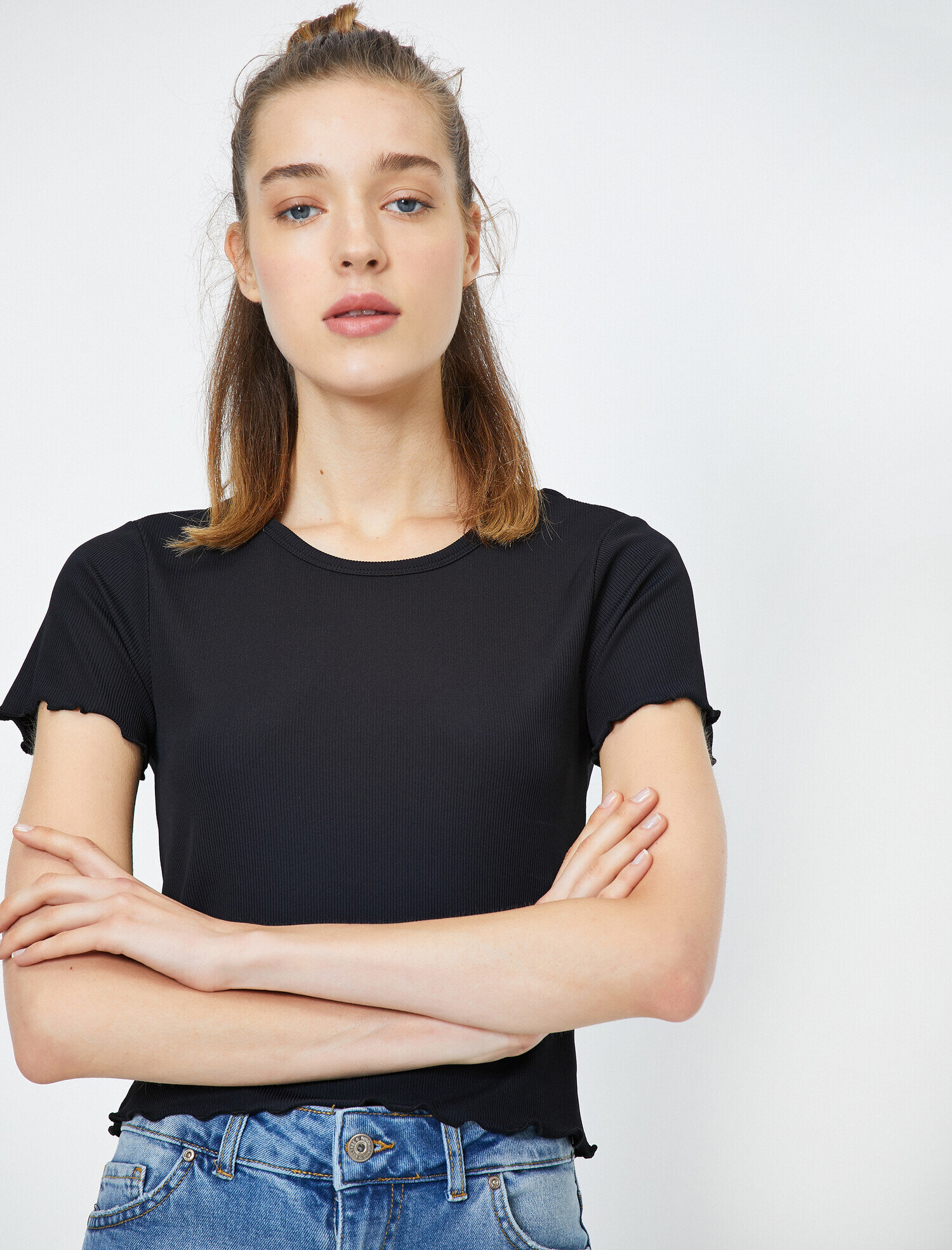   Bisiklet Yaka Kısa Kol Tişört