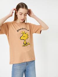 Snoopy Baskılı Bisiklet Yaka Kısa Kollu Lisanslı Tişört
