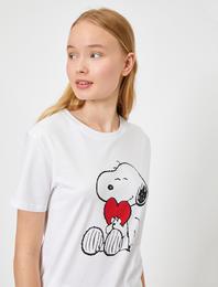 Snoopy Baskılı Bisiklet Yaka Lisanslı Tişört