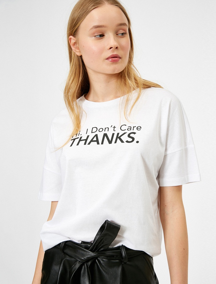  Yazılı Baskılı Tişört