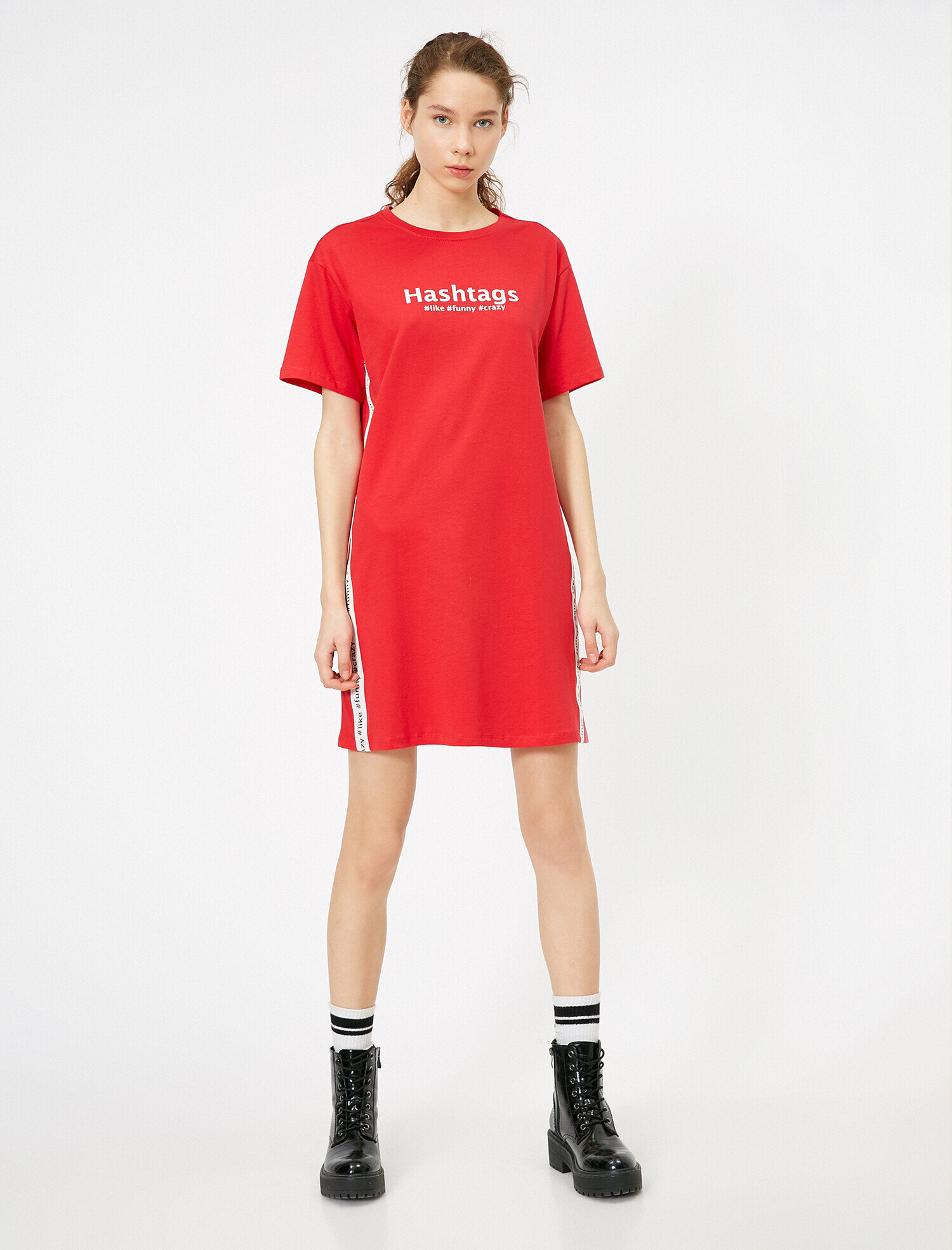   Yazılı Baskılı Elbise