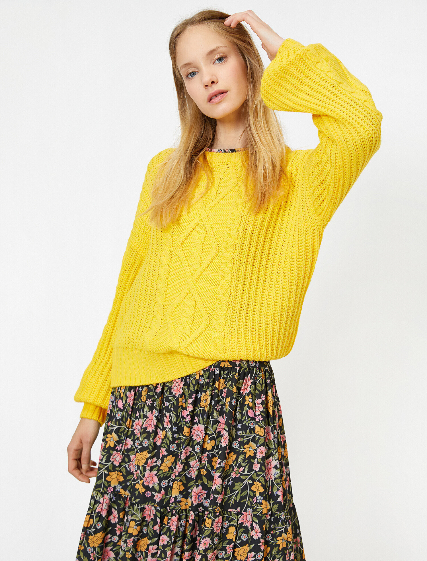   Örgülü Triko Kazak