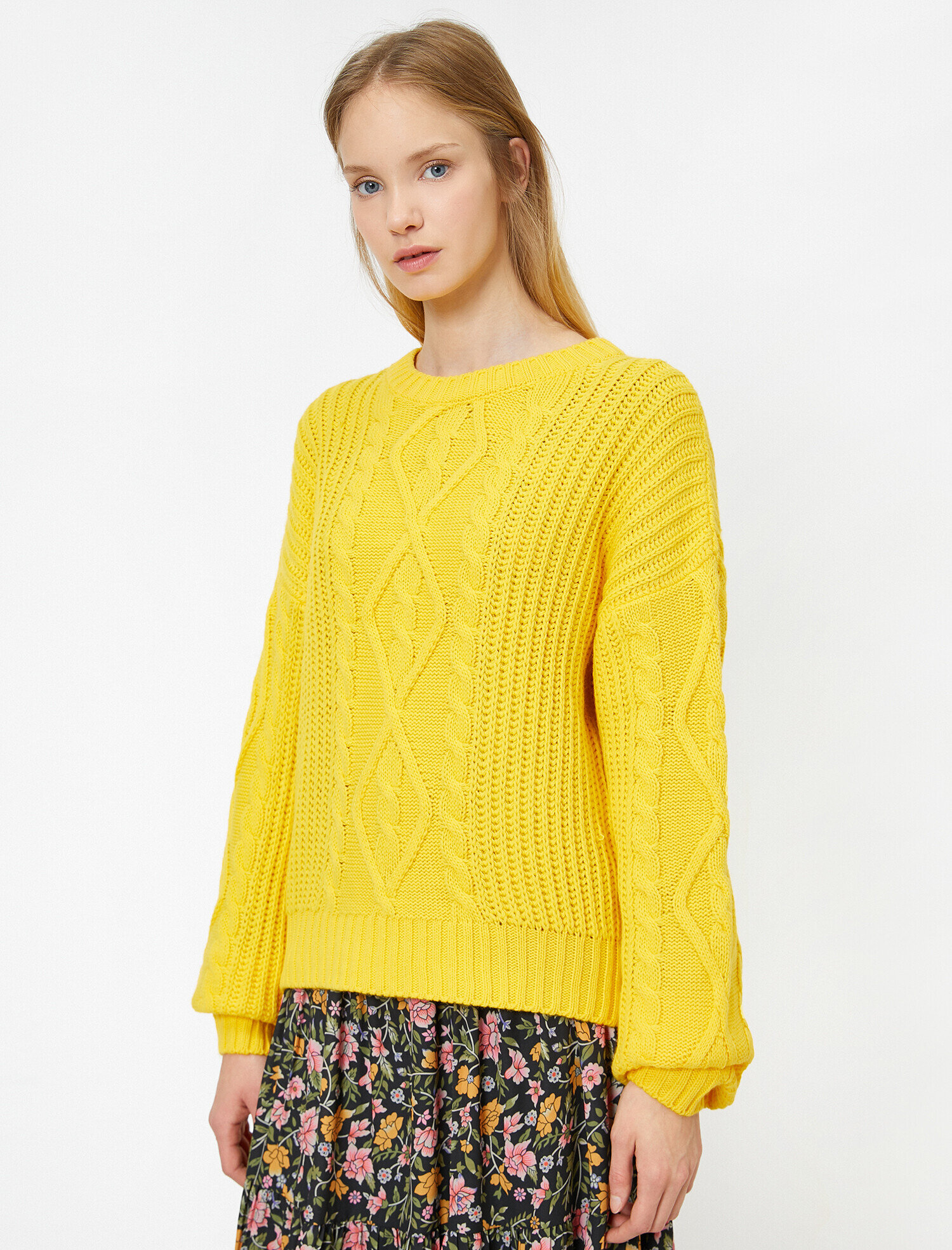   Örgülü Triko Kazak