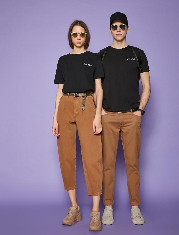  Bisiklet Yaka Göğsü İşlemeli Regular Fit Couple Tişört