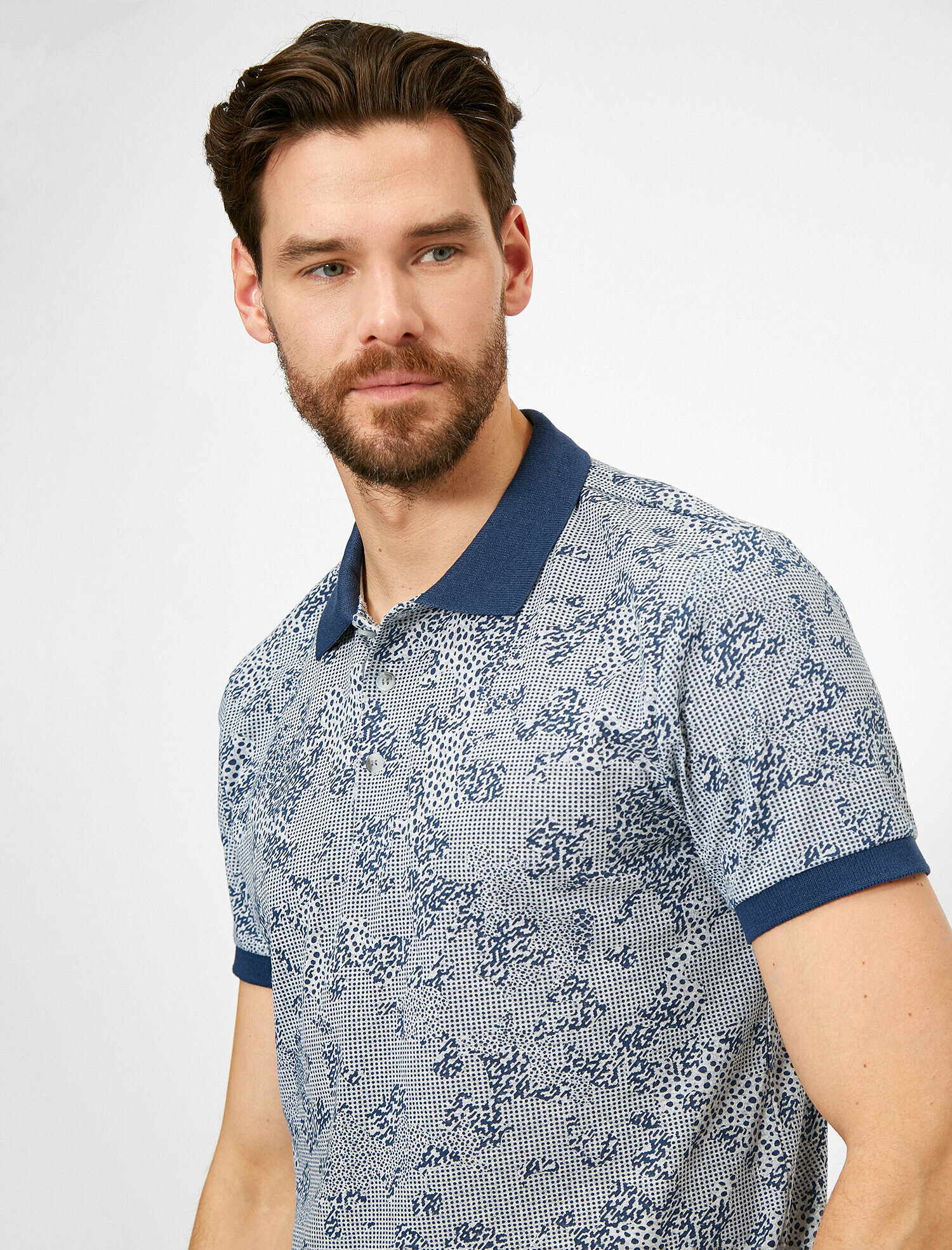   Polo Yaka Kamuflaj ve Puantiye Desenli Süprem Kumaş Slim Fit Tişört