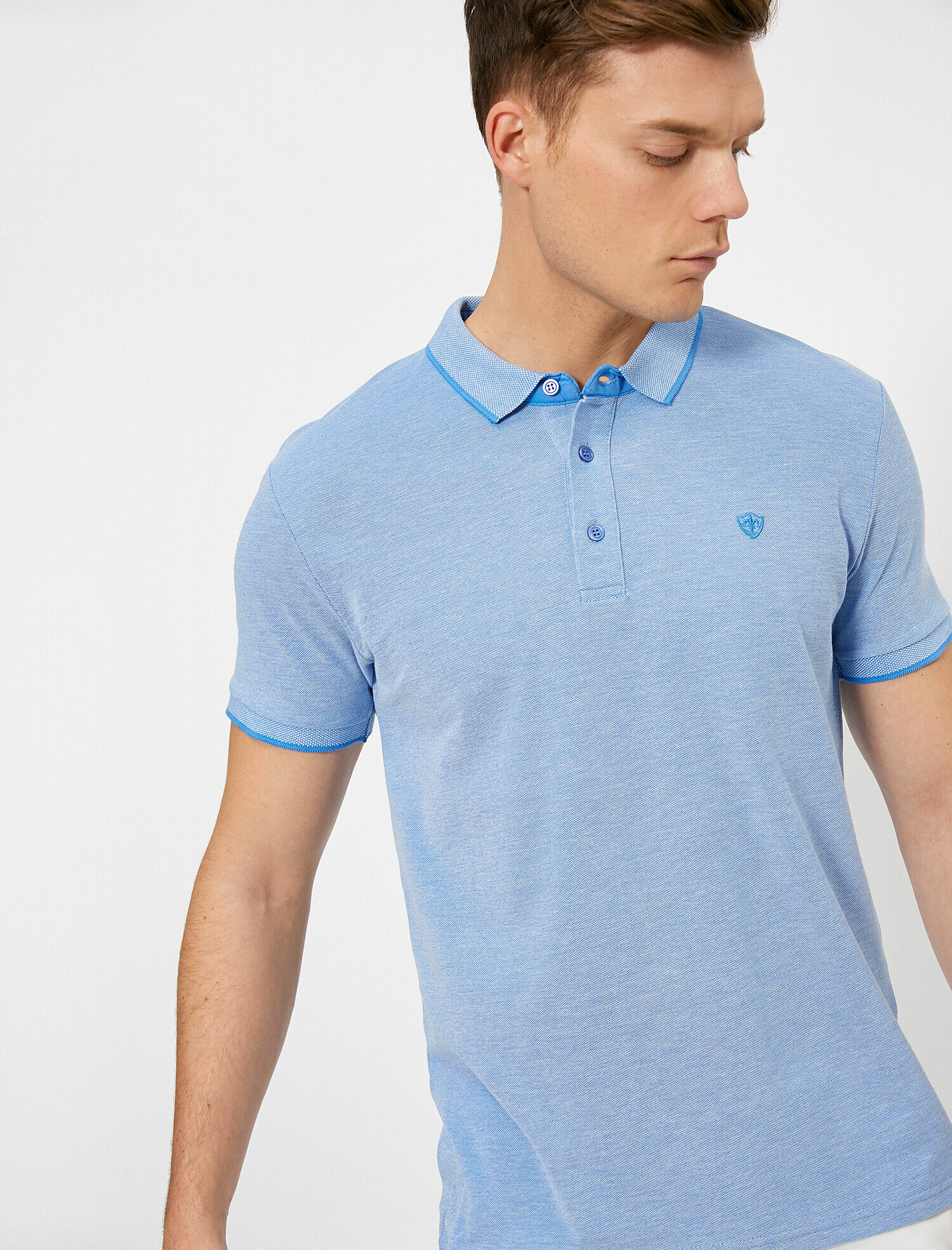   Polo Yaka İşleme Detaylı Desenli Kumaş Slim Fit Tişört