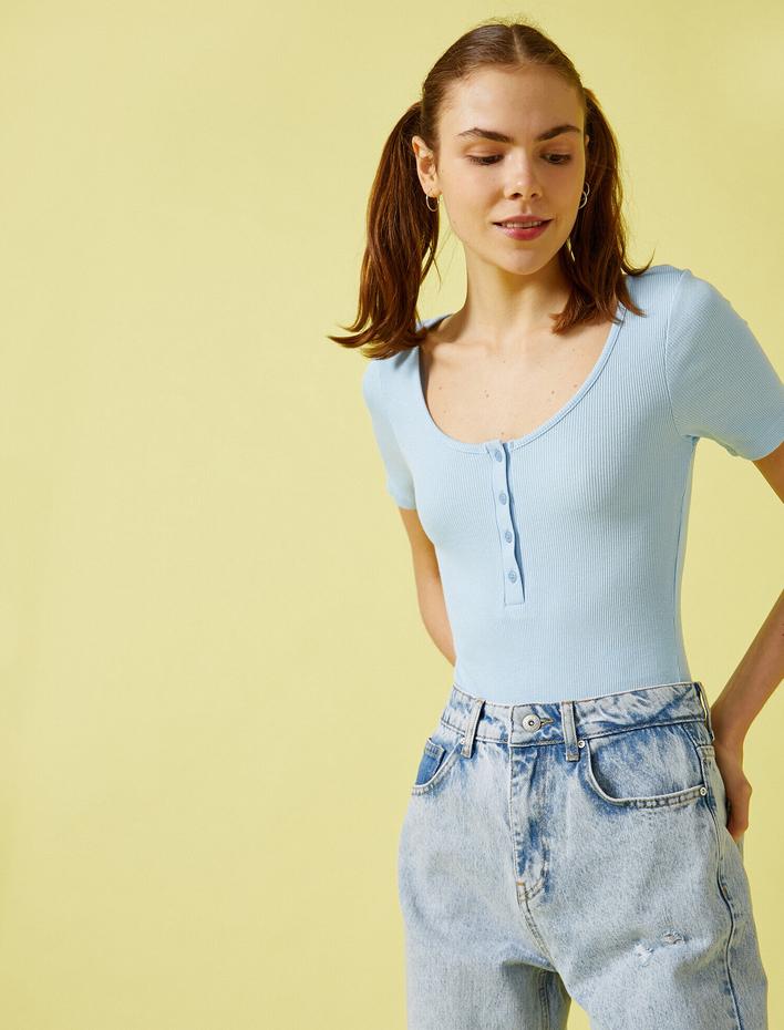  Kısa Kollu Body Ribanalı