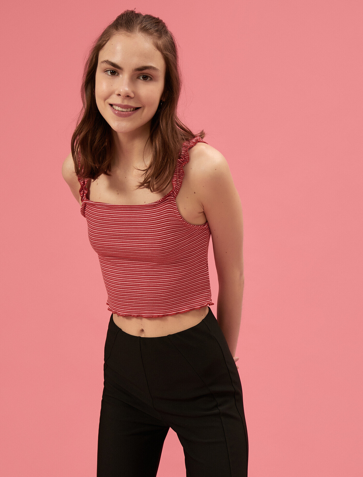   Çizgili Atlet Fırfır Detaylı