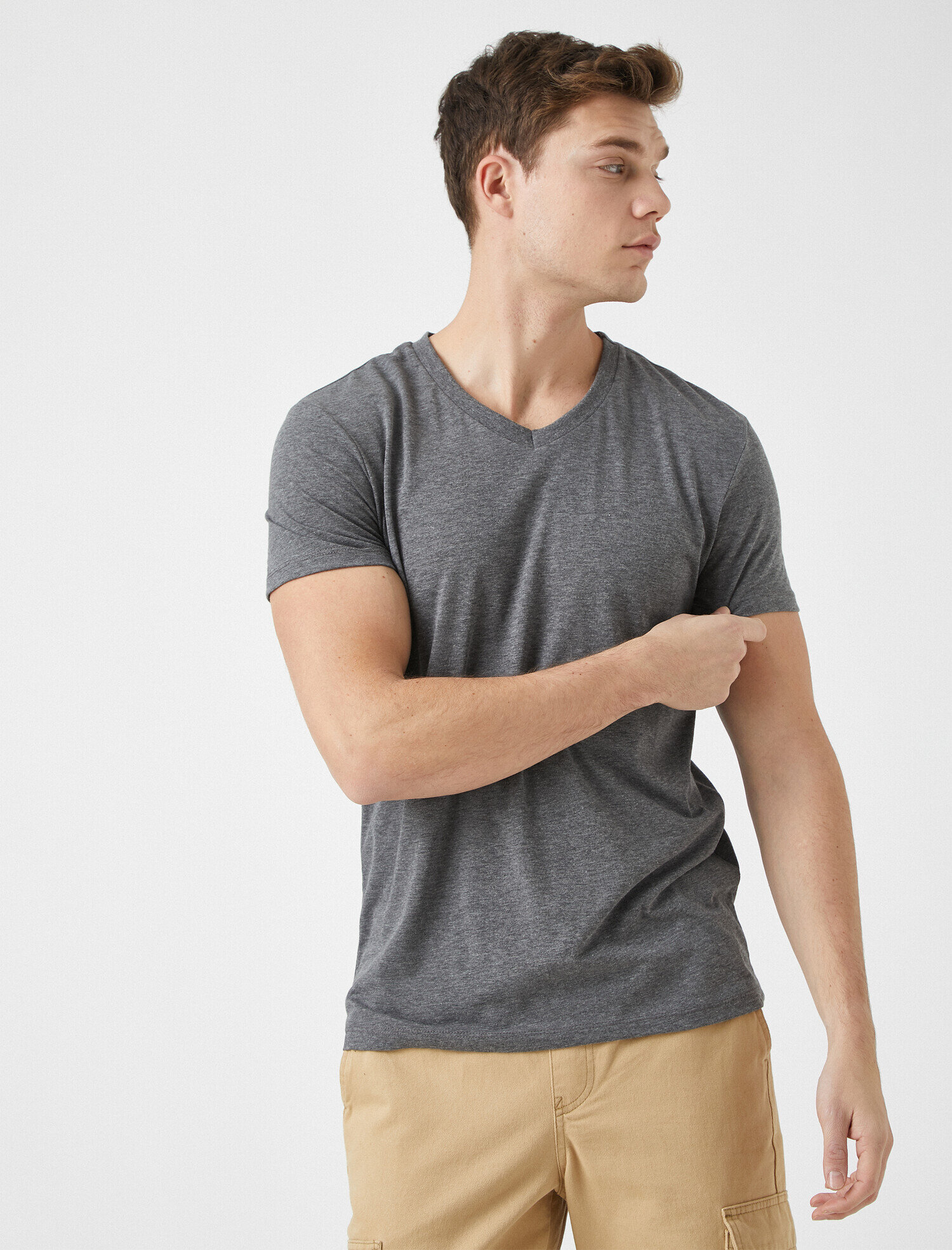 Basic V Yaka Tişört Kısa Kollu Pamuklu