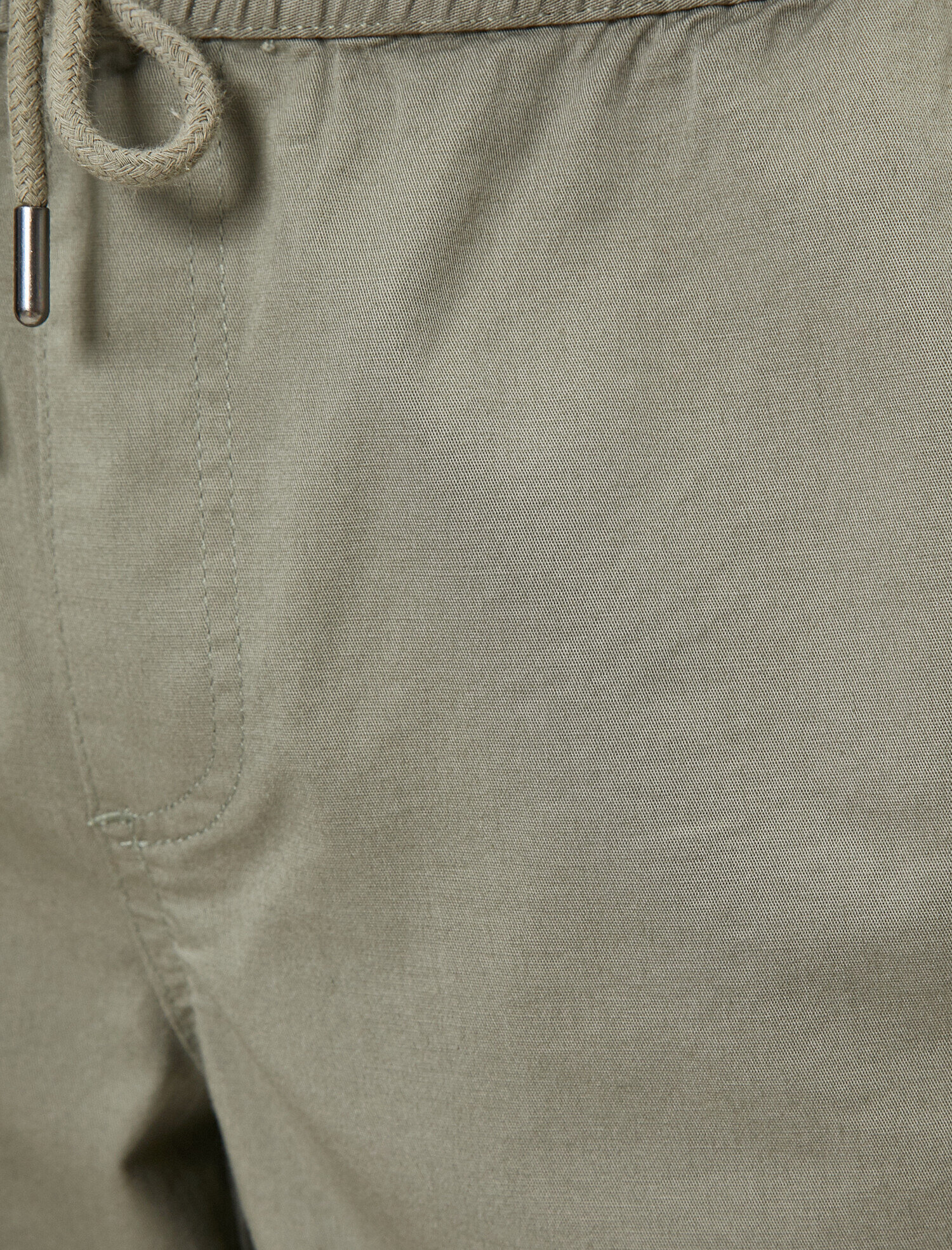   Beli Bağlamalı Şort