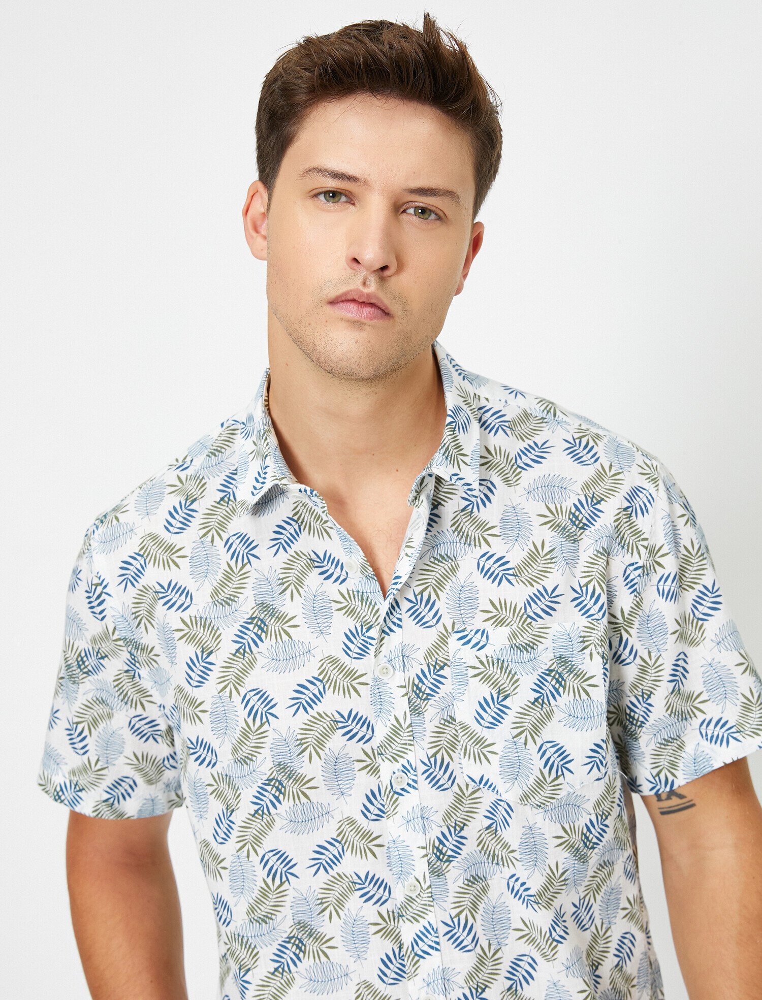   Pamuklu Kısa Kollu Desenli Gömlek