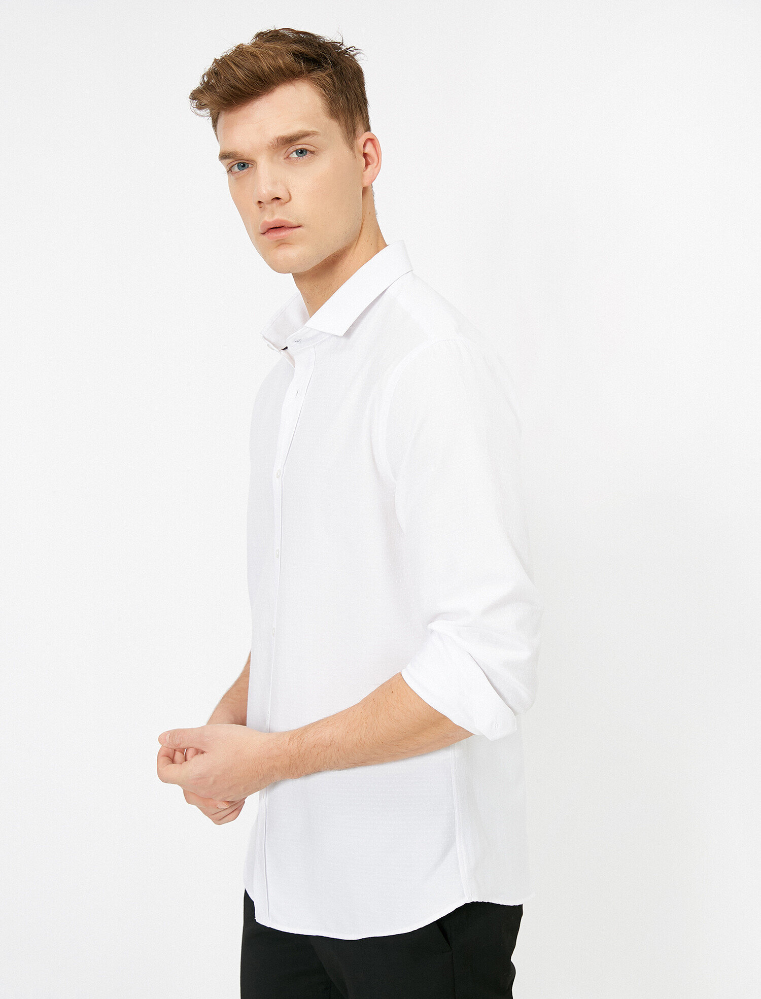   Klasik Yaka Uzun Kollu Slim Fit Smart Gömlek Non Iron