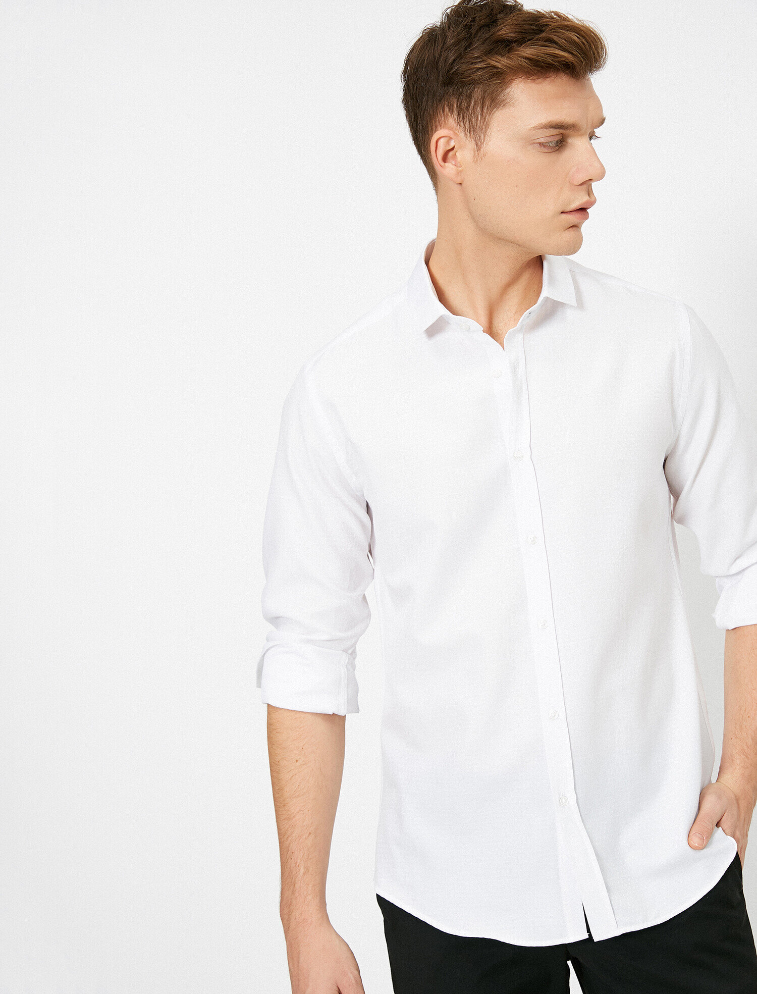   Klasik Yaka Uzun Kollu Slim Fit Smart Gömlek Non Iron