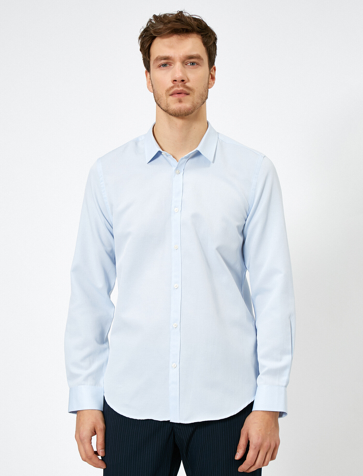   Klasik Yaka Uzun Kollu Slim Fit Smart Gömlek Non Iron