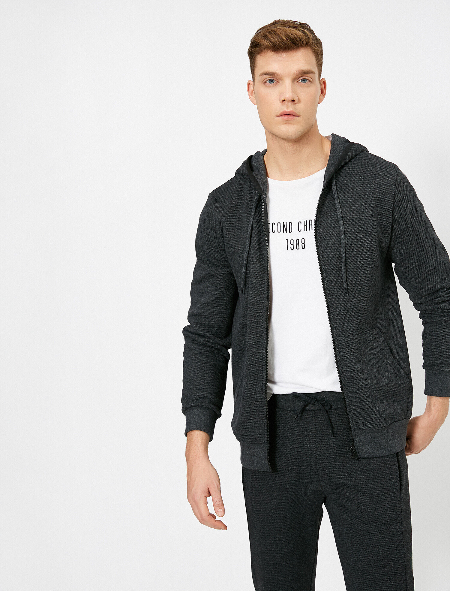   Kapüşonlu Fermuarlı Kanguru Cepli Kontrast Biyeli Sweatshirt