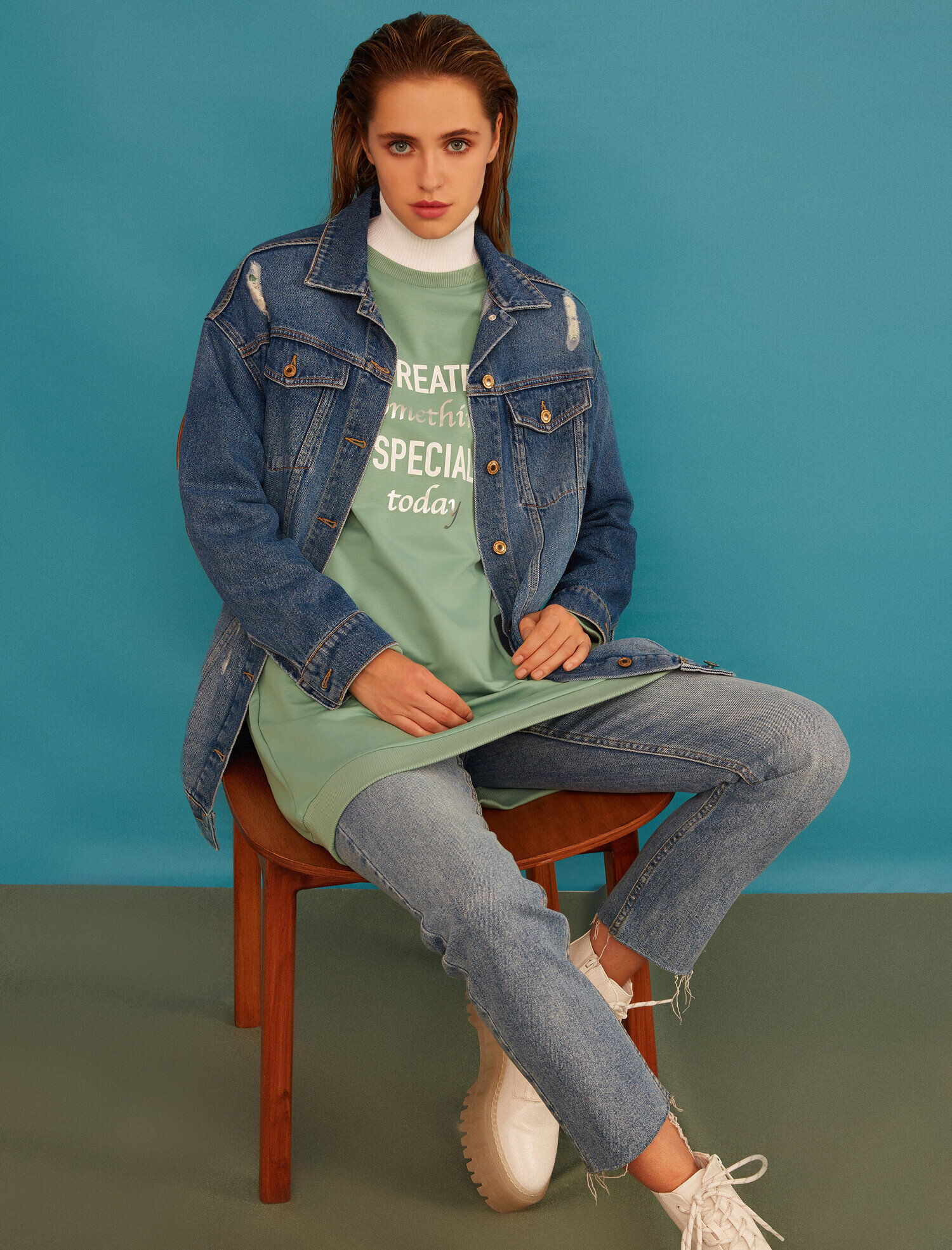   Slogan Baskılı Uzun Sweatshirt