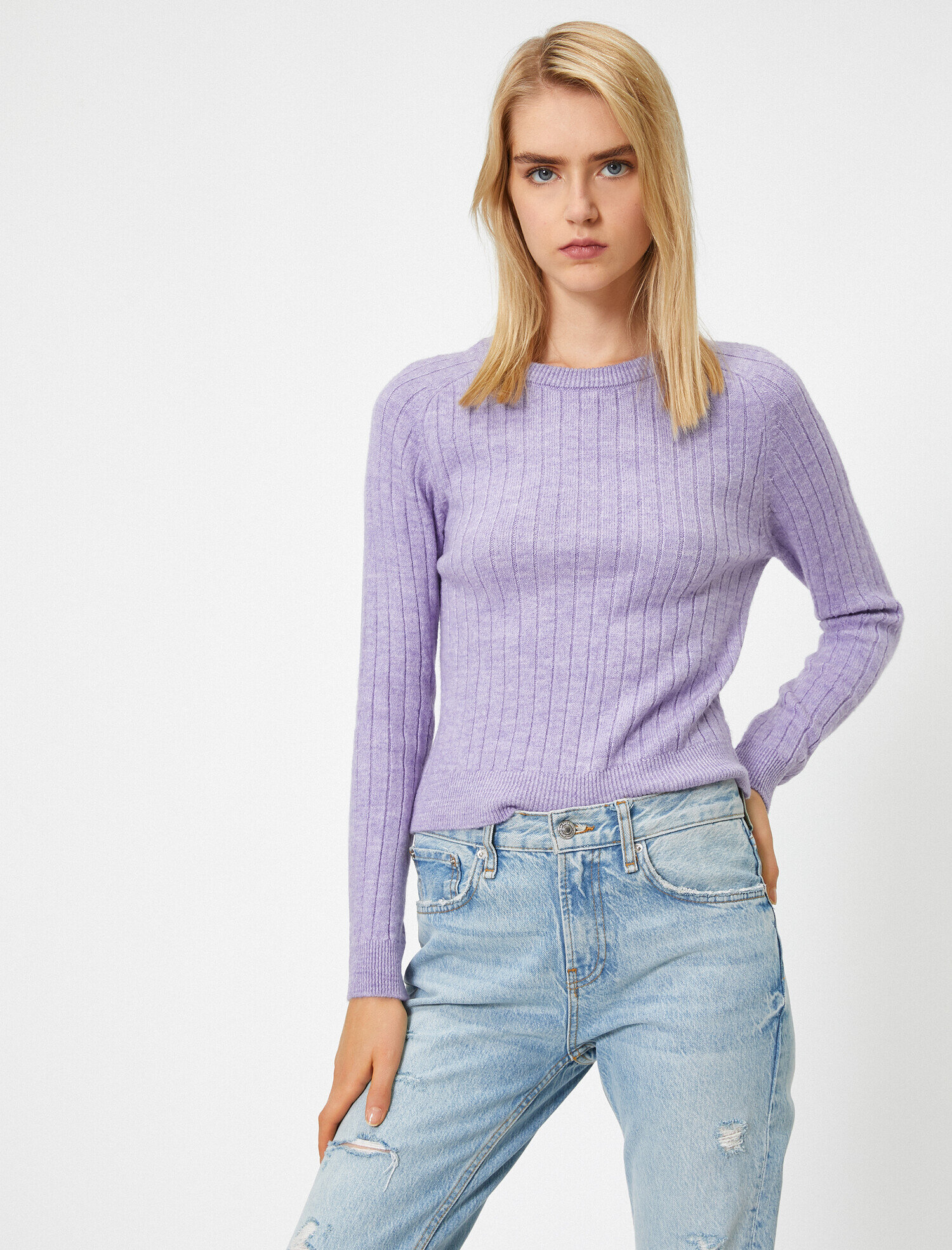   Uzun Kollu Kayik Yaka Triko kazak