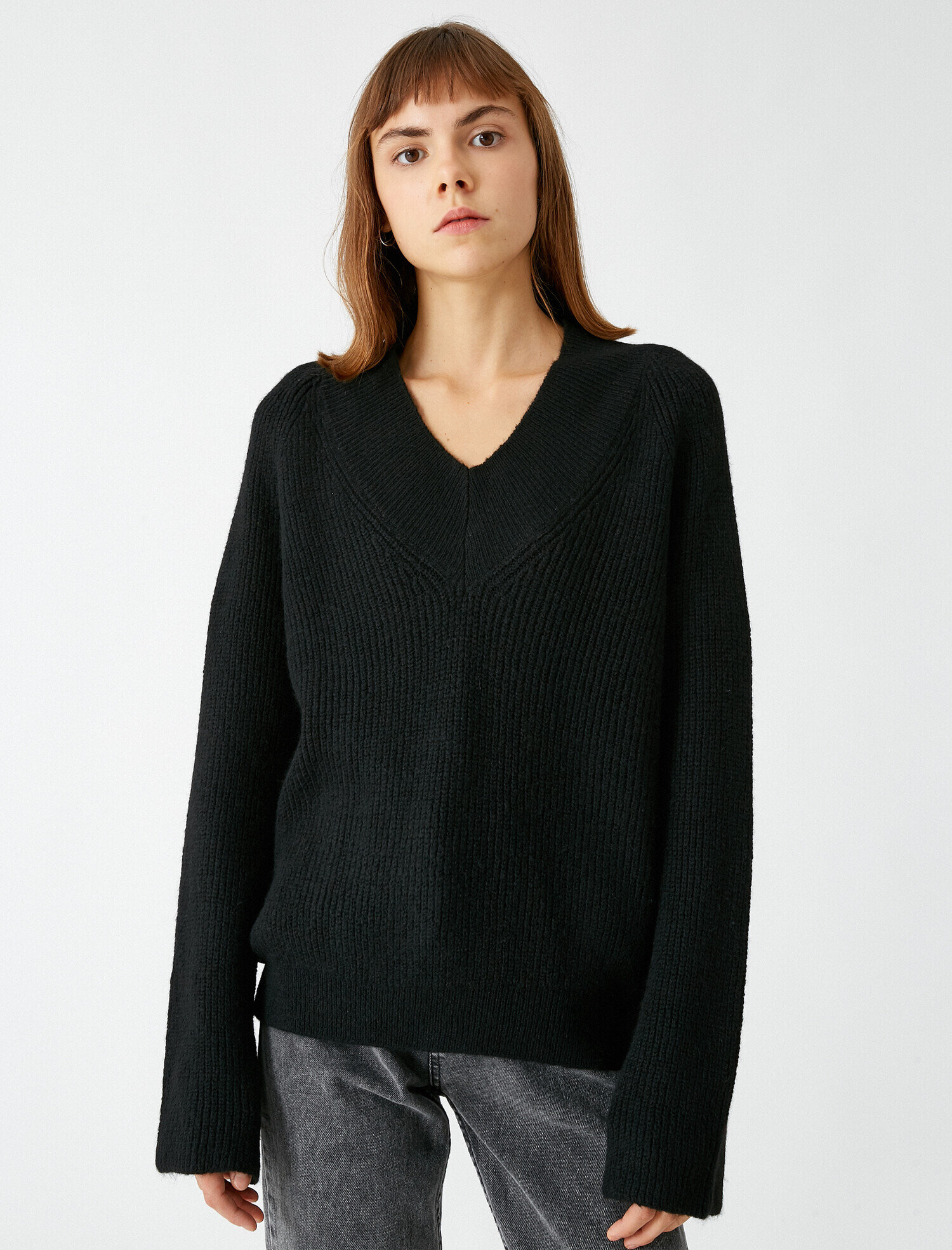   V Yaka Uzun Kollu Triko Kazak