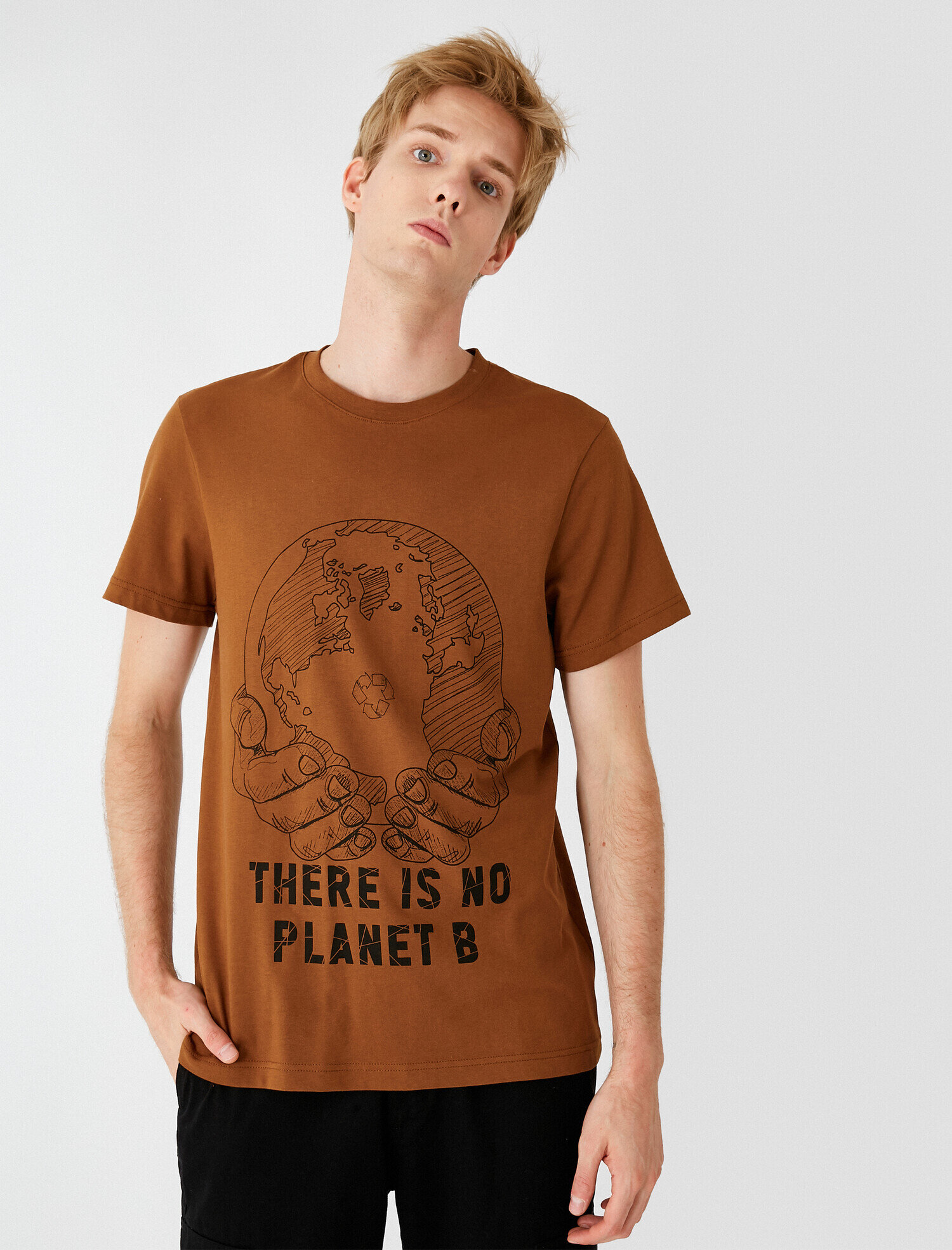   Pamuklu Baskılı Kısa Kollu Bisiklet Yaka Tişört