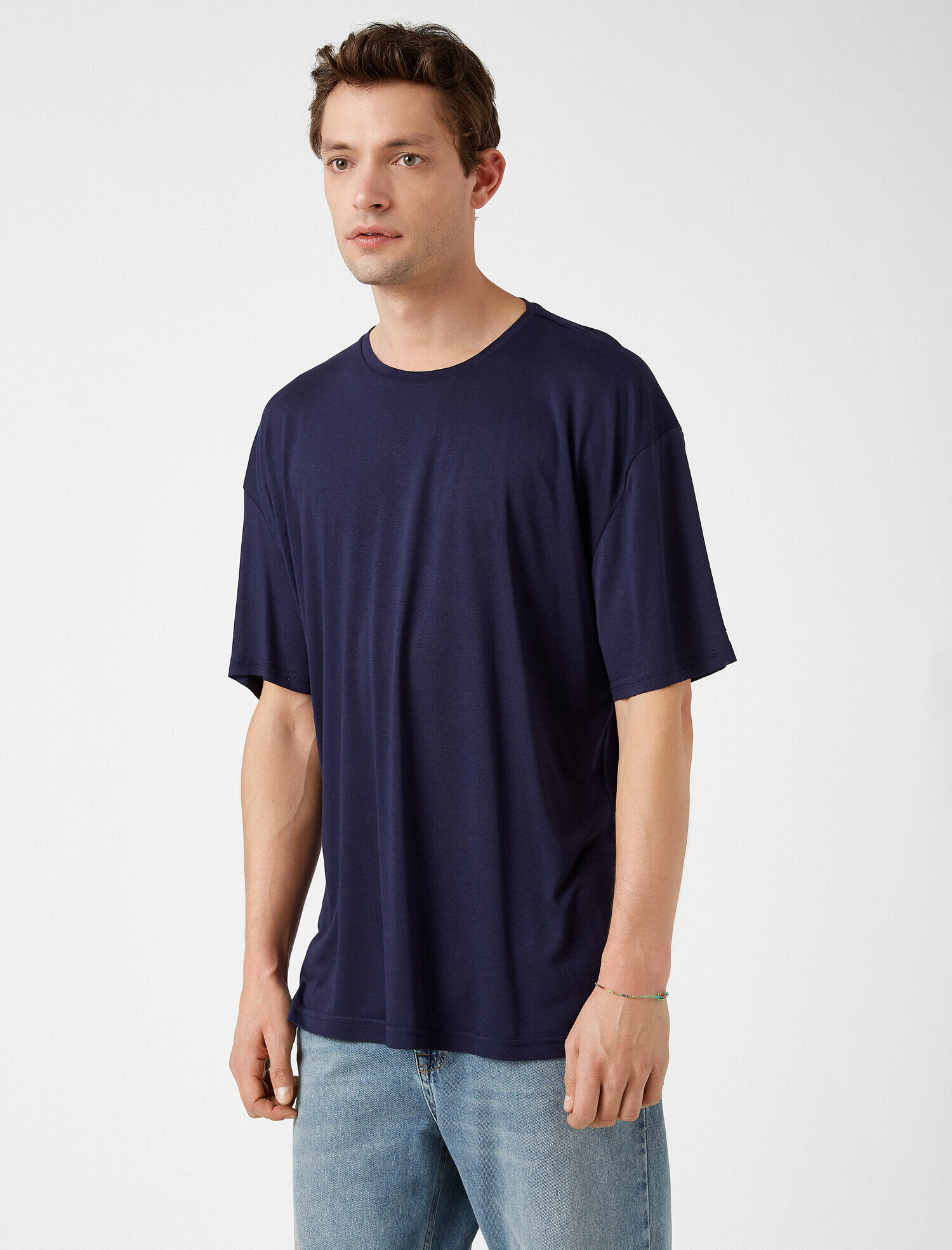   Bisiklet Yaka Kısa Kollu Tişört