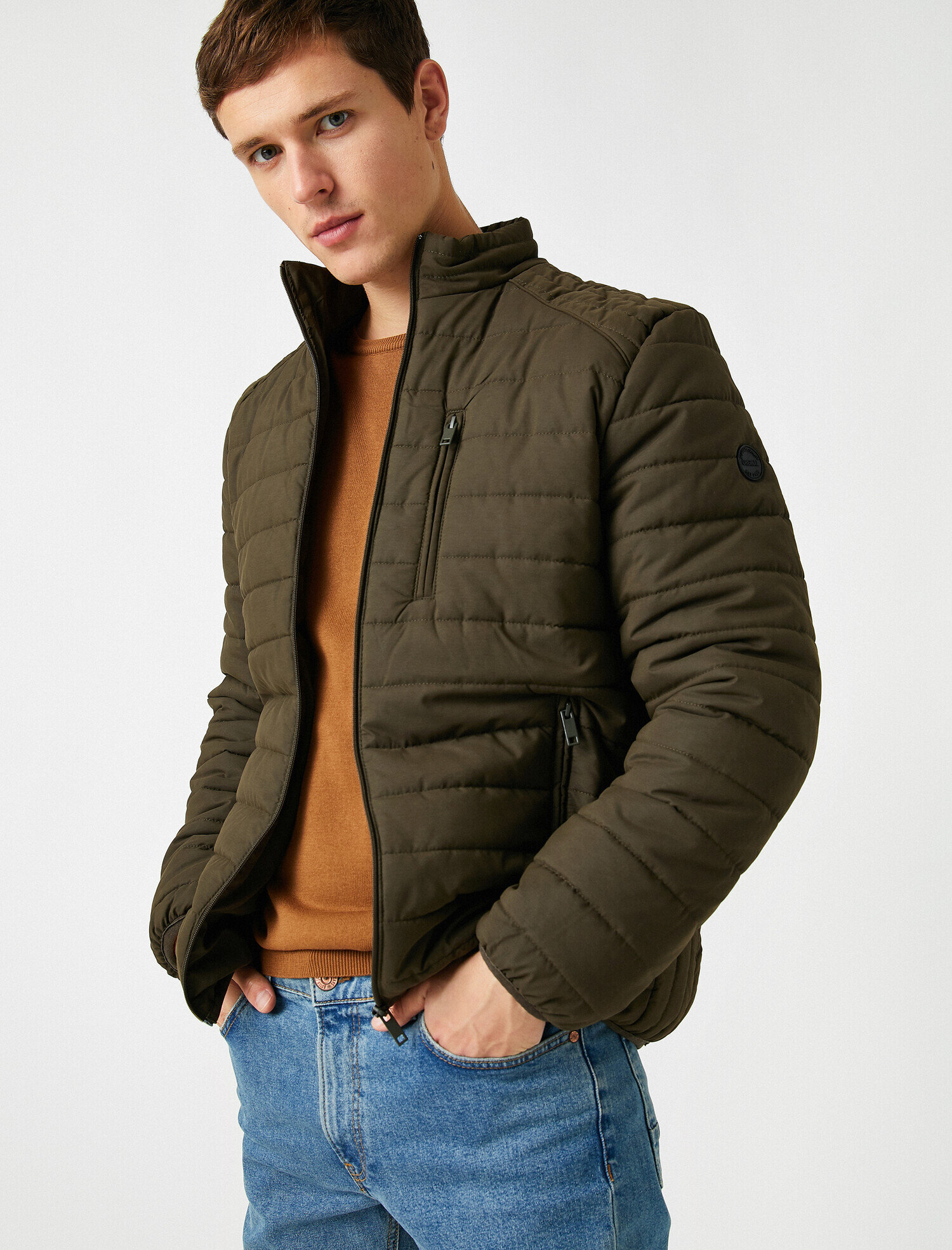 Dik Yaka Cepli İnce Mont