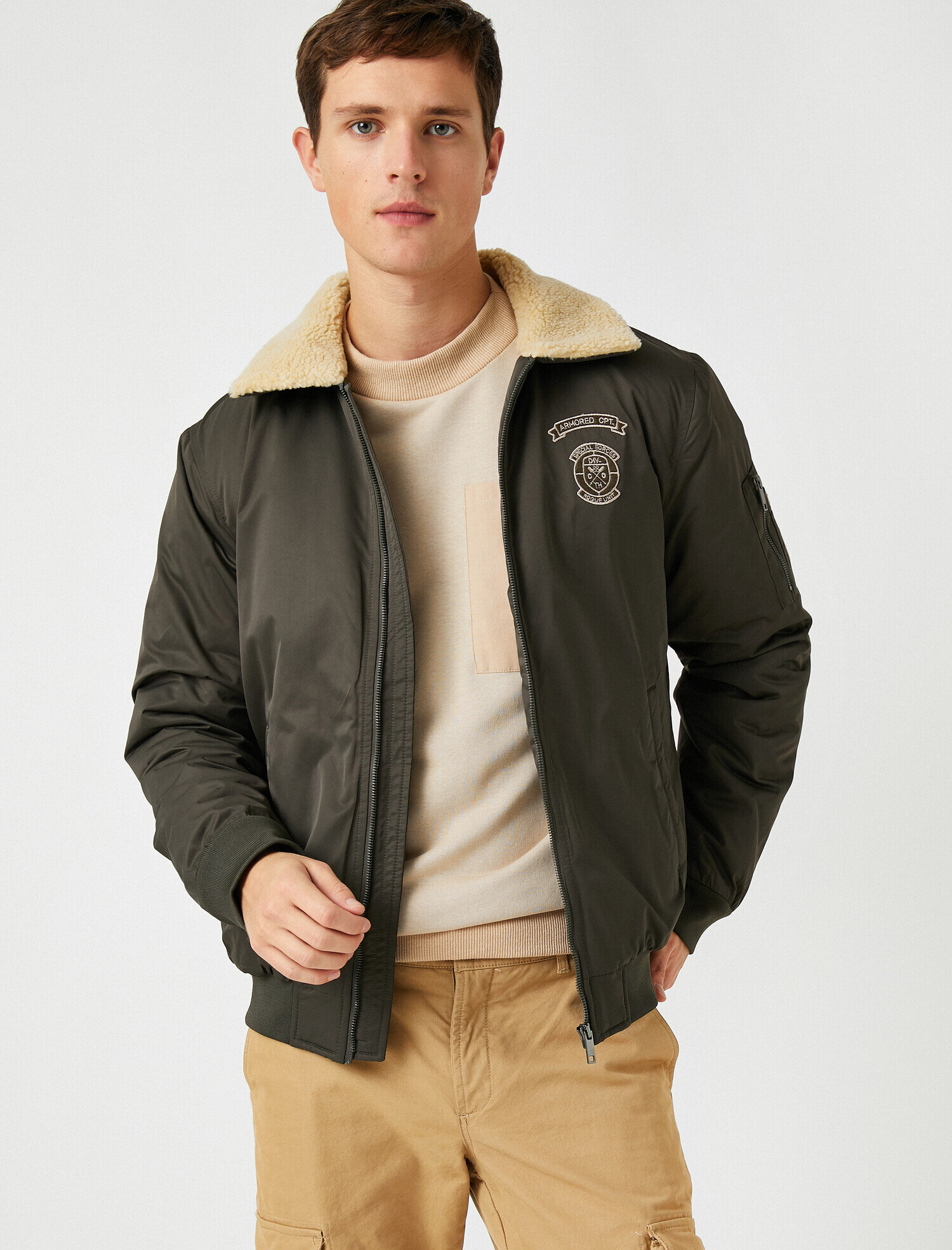   Armalı Fermuarlı Şerpalı Gömlek Yaka Cepli Mont