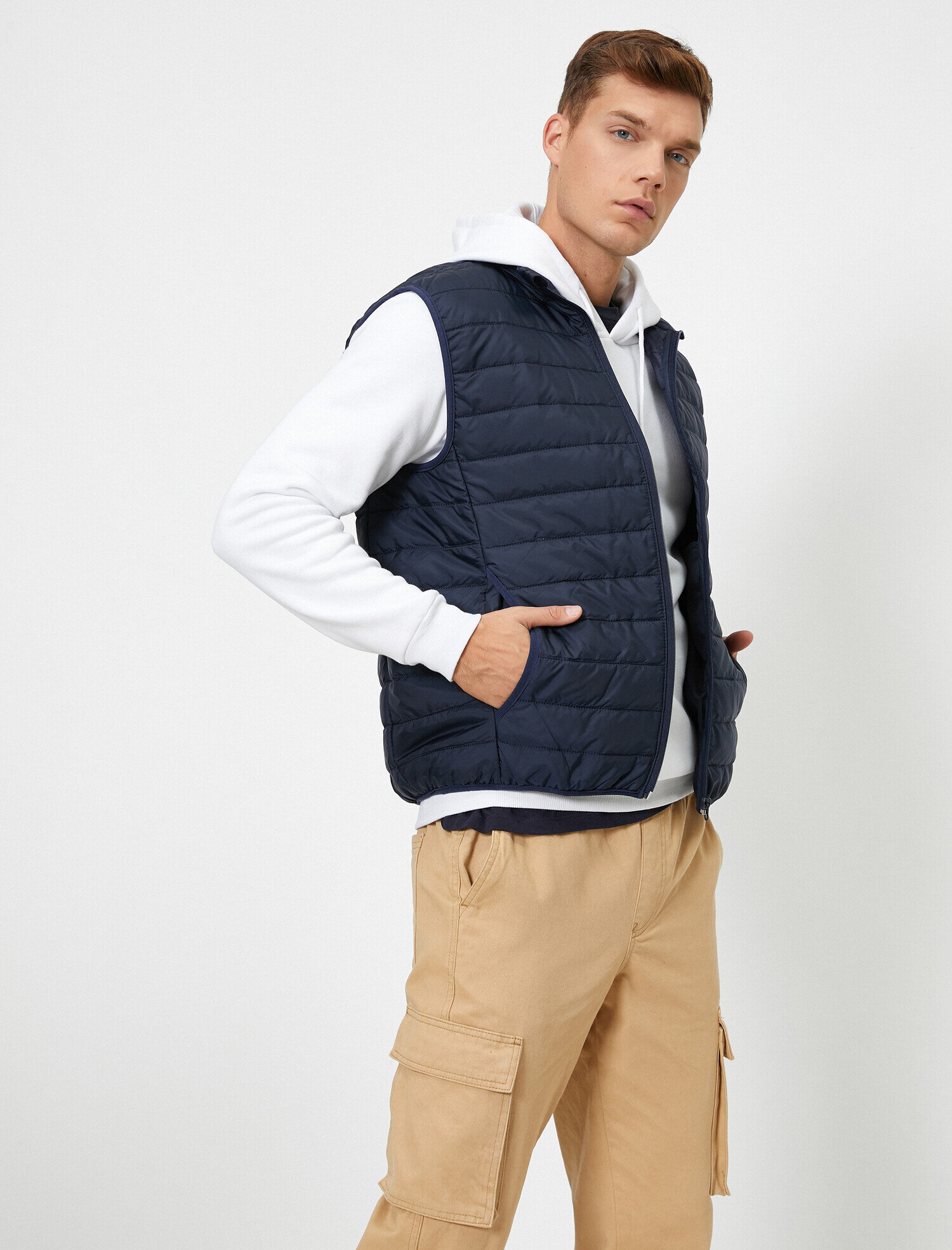   Fermuarlı Cepli Yelek