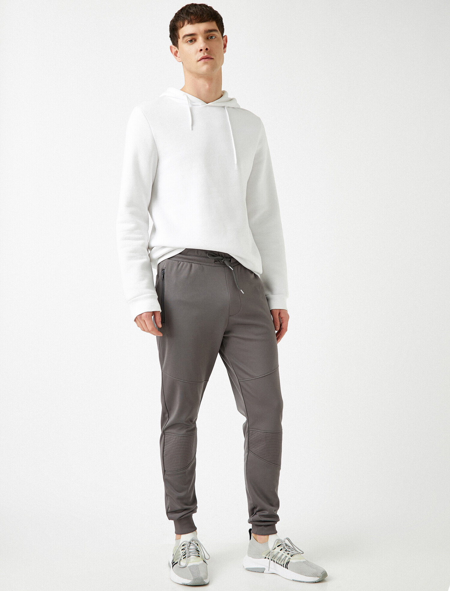 Cepli Fermuarlı Normal Bel Jogger Eşofman Altı