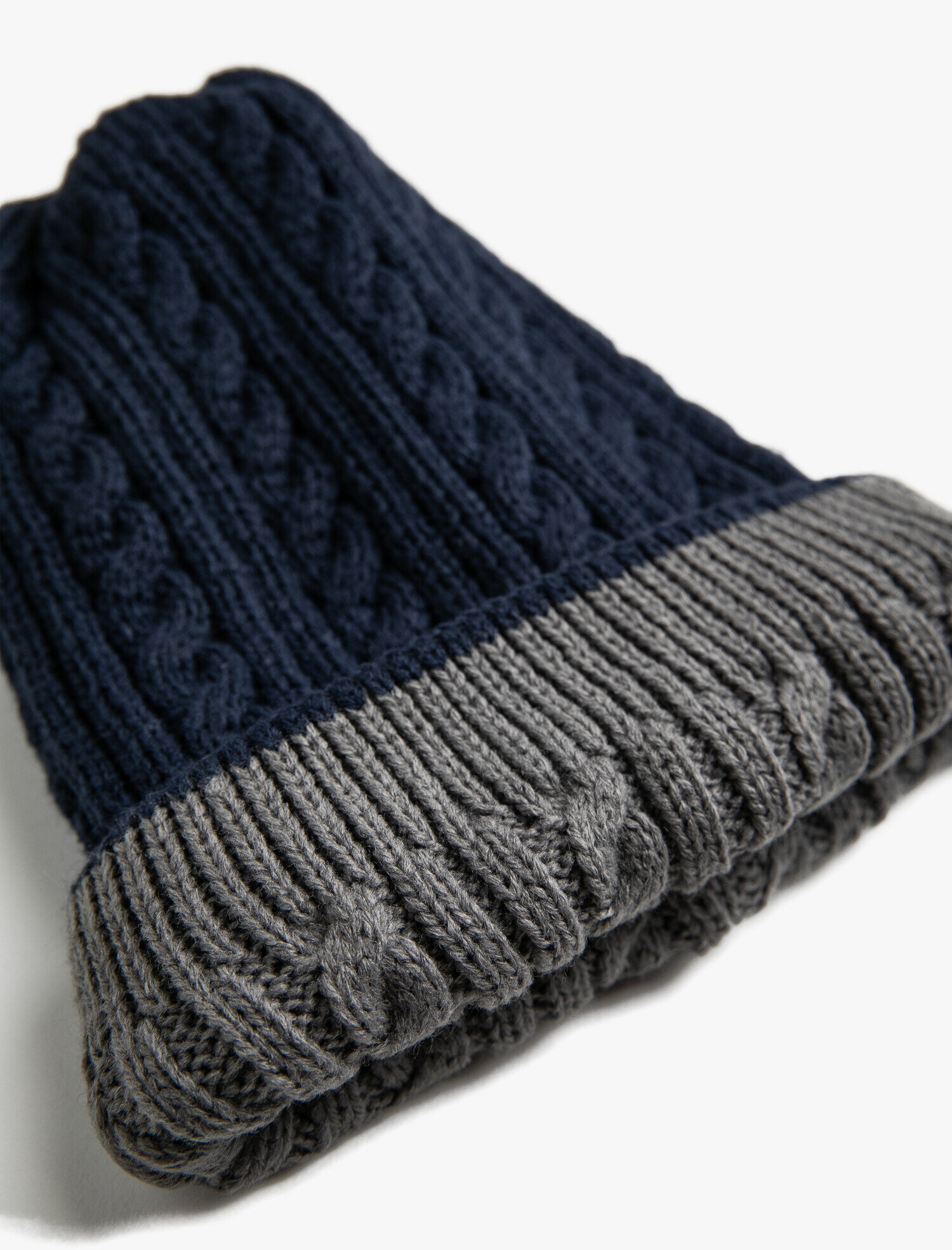  Erkek Saç Örgü Bere