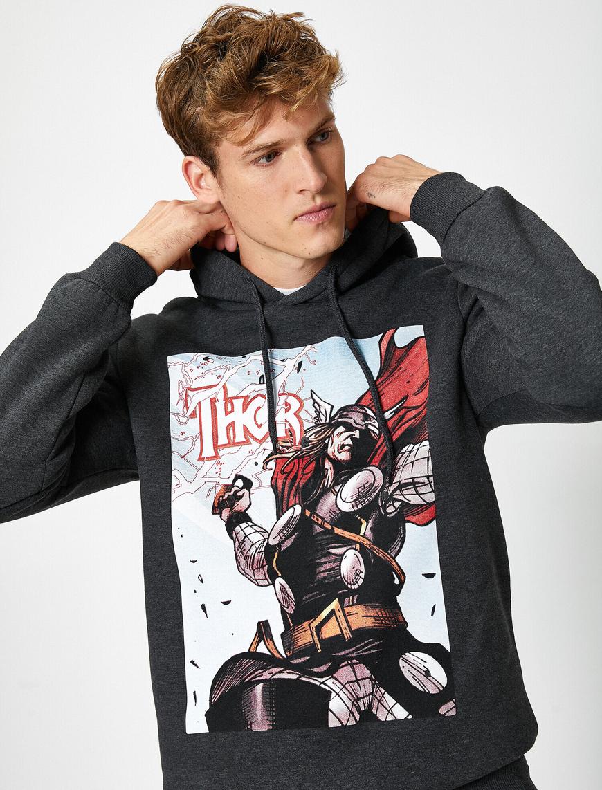   Kapüşonlu Pamuklu Thor Lisanslı Baskılı Sweatshirt