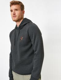 Kapüşonlu Uzun Kollu Sweatshirt