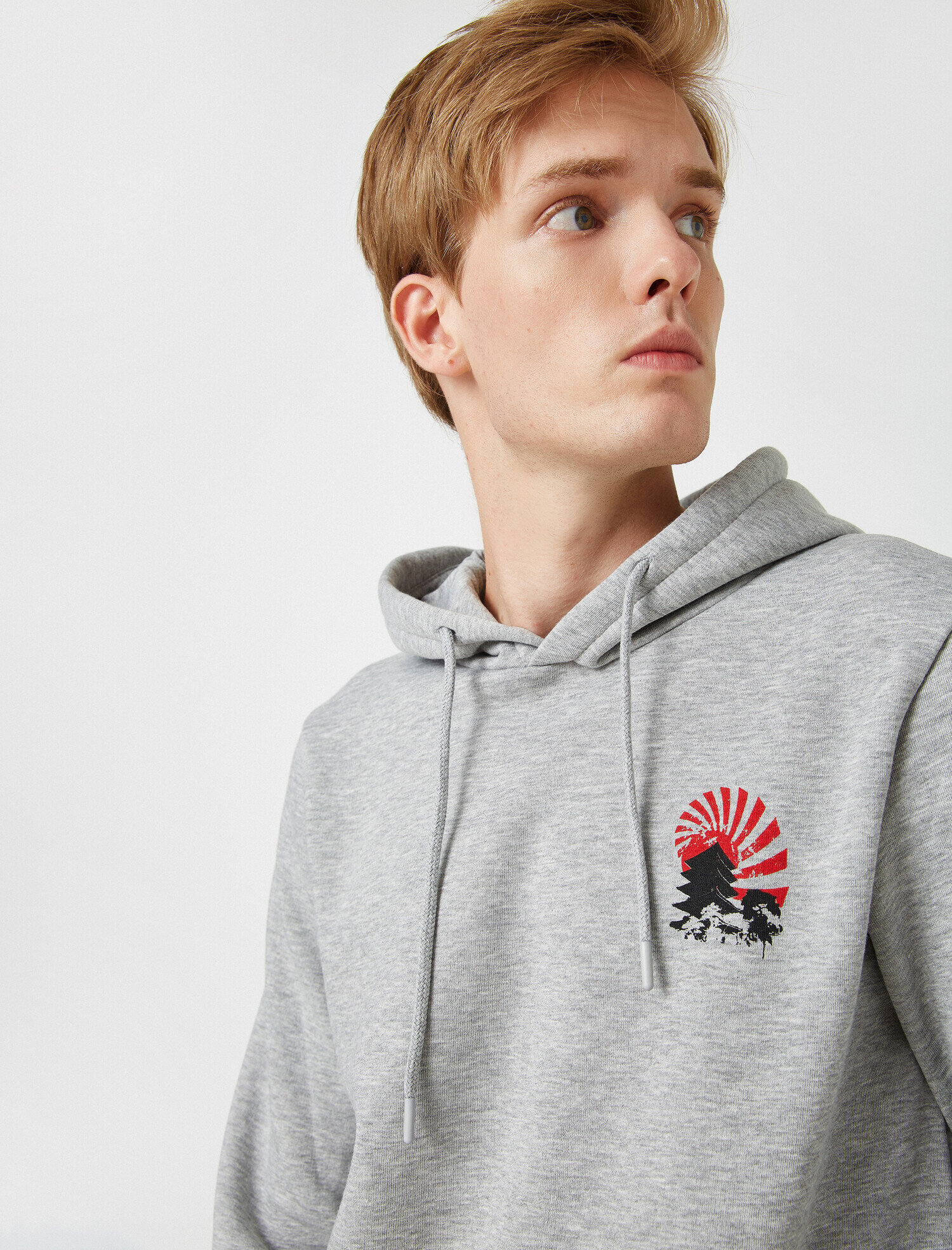   Kapüşonlu Baskılı Uzun Kollu Sweatshirt