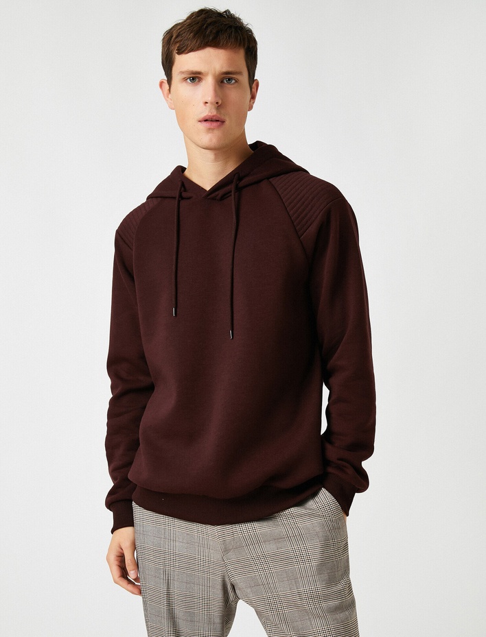  Kapüşonlu Basic Sweatshirt