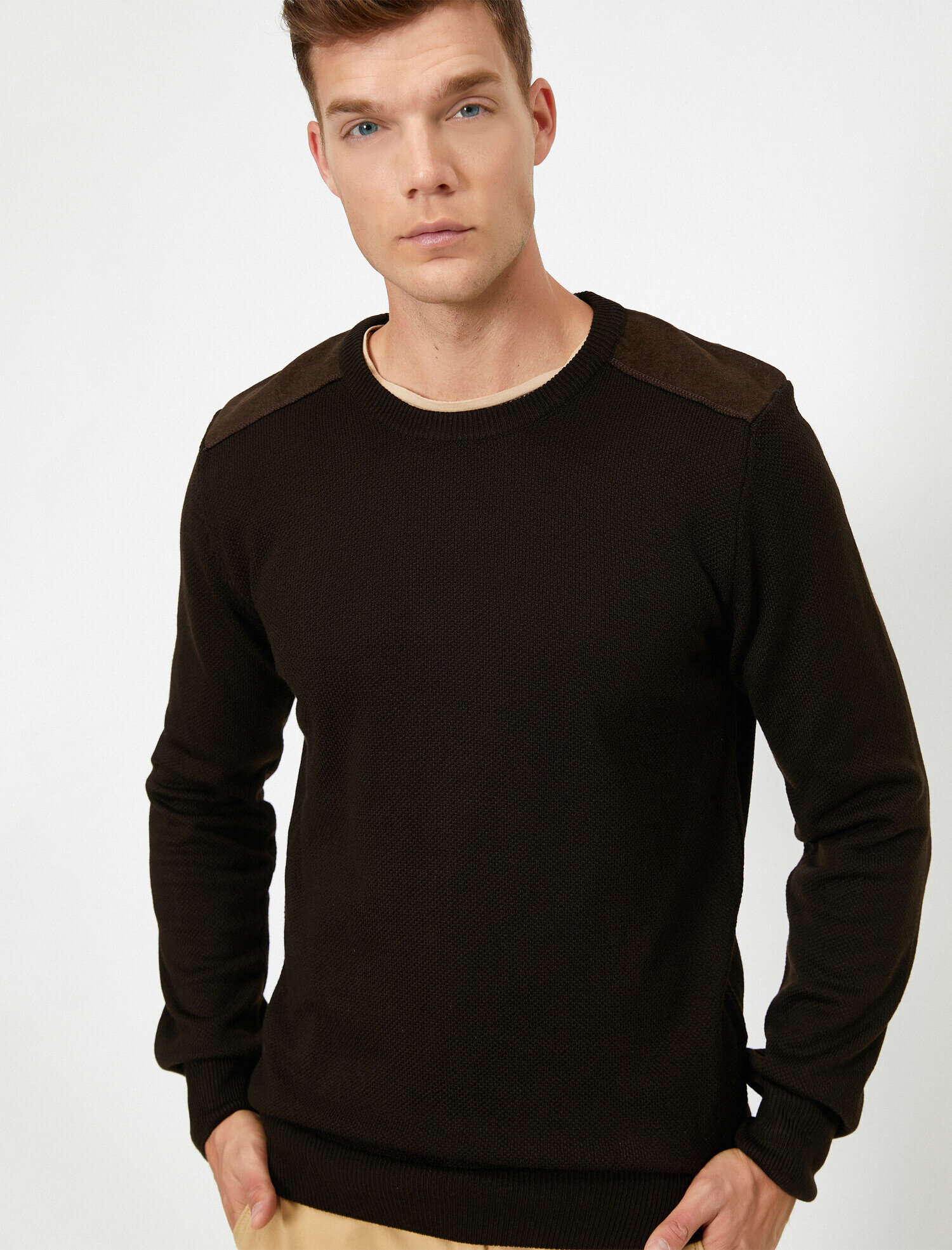   Omuz Detaylı Kazak Bisiklet Yaka