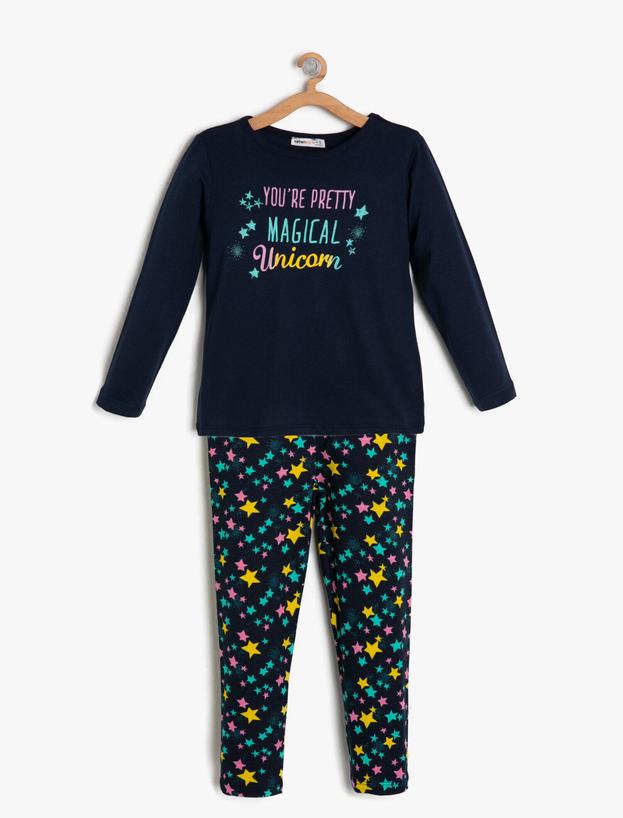  Kız Çocuk Baskılı Pijama Seti