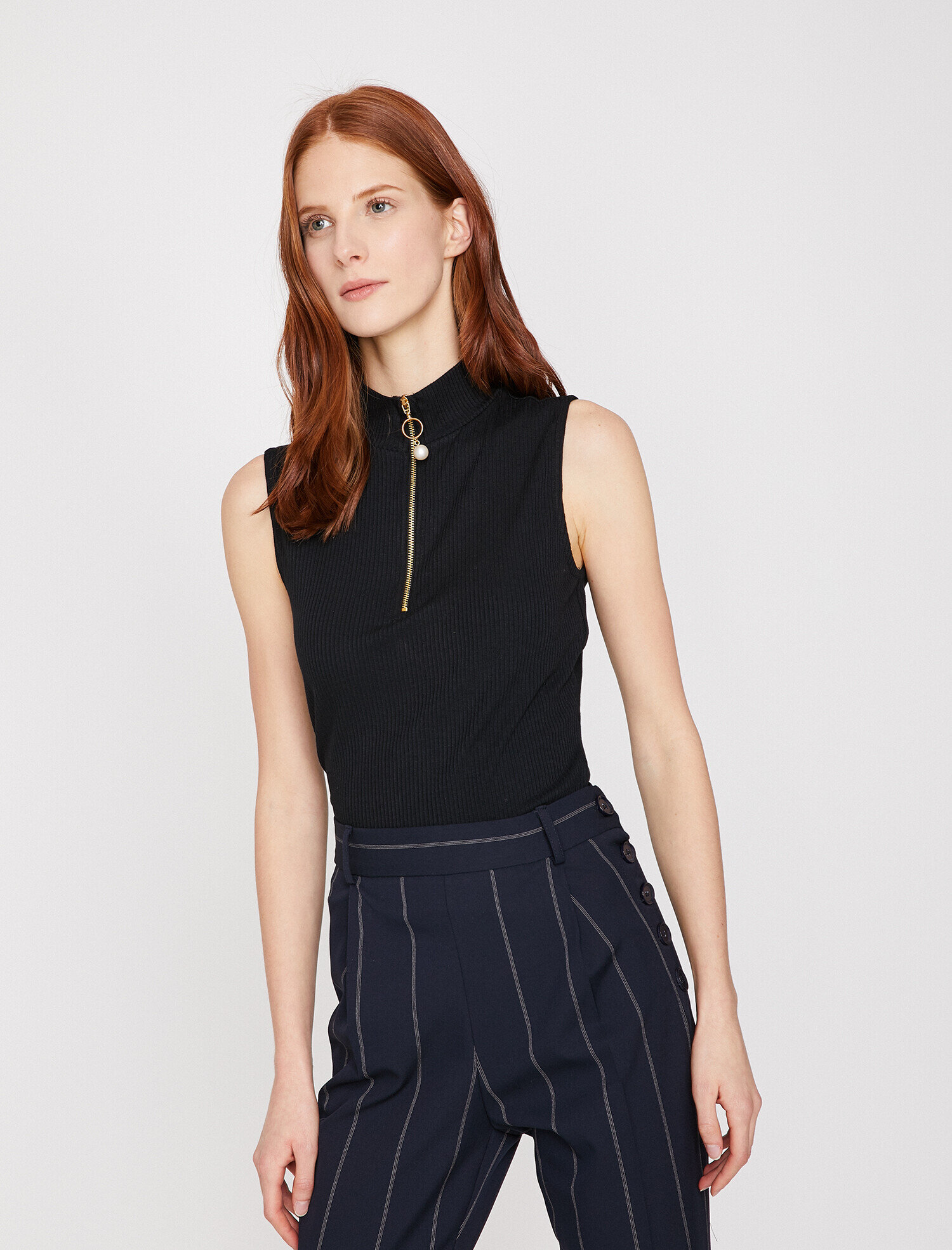   Fermuar Detaylı Atlet