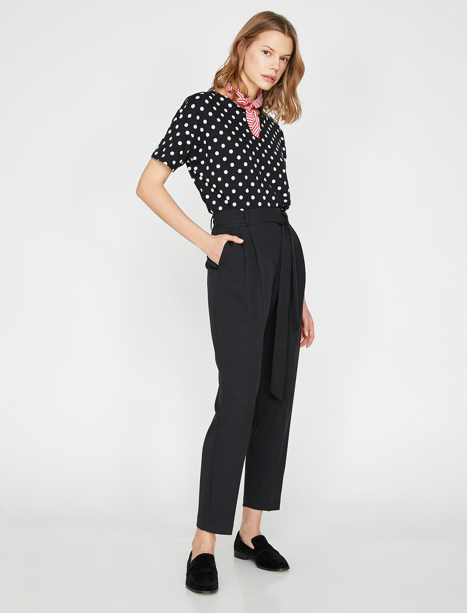 Kemer Detaylı Pantolon