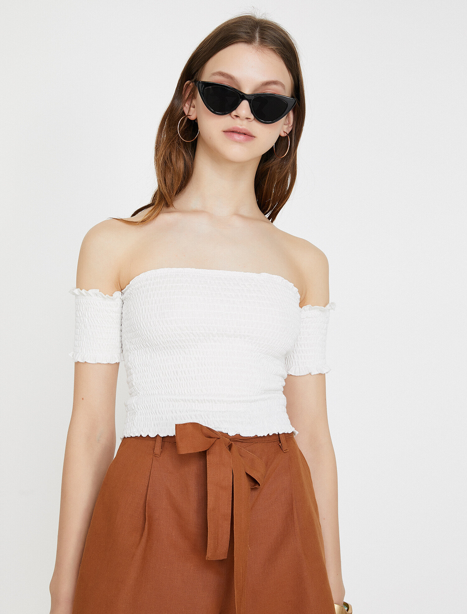   Omzu Açık Gipeli Kısa Kollu Body