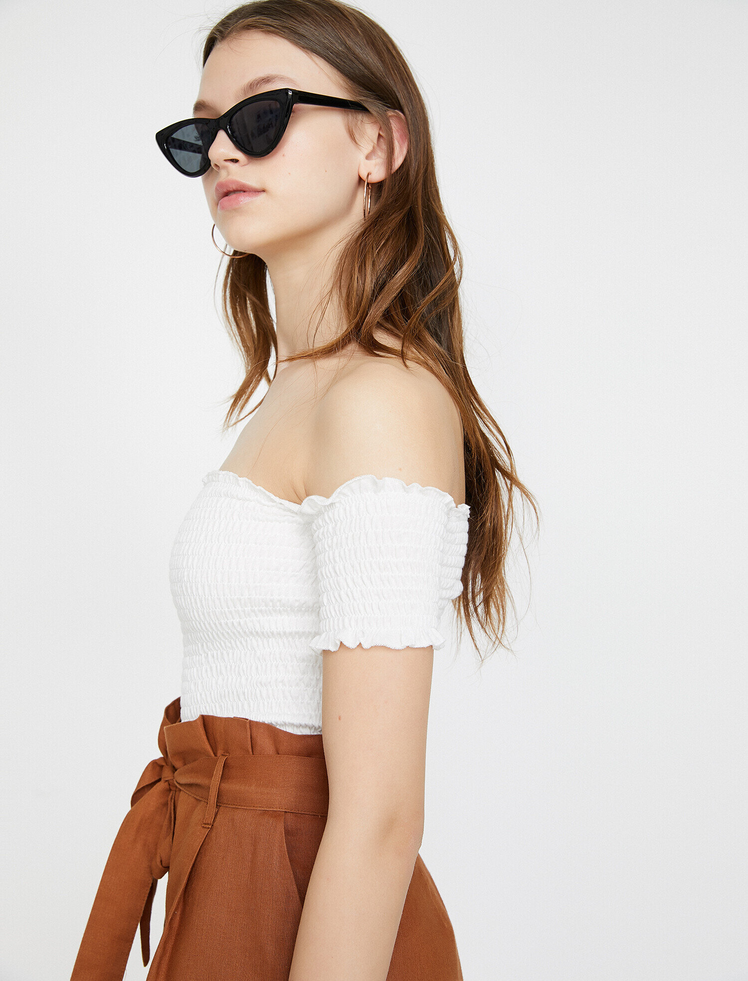   Omzu Açık Gipeli Kısa Kollu Body