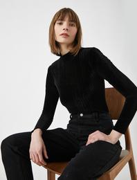 Uzun Kollu Tişört Dik Yaka Kadife